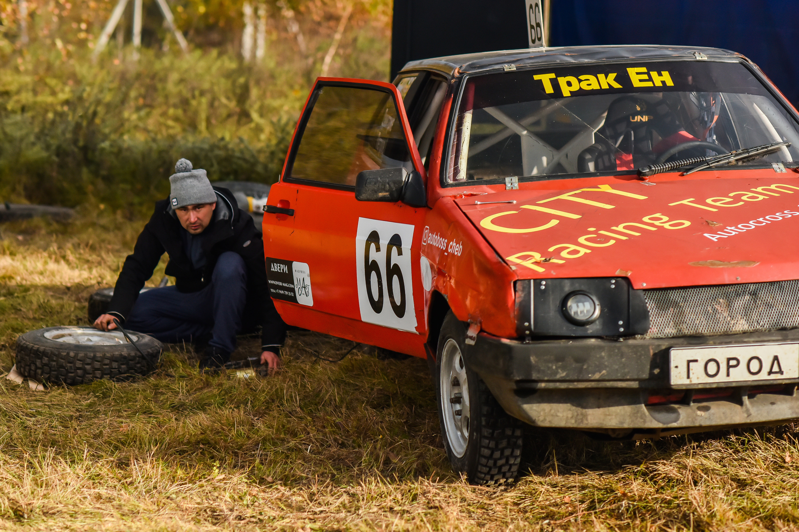 Фоторепортаж автосоревнований в Москве. Фотограф для бизнесконтента, репортажей и семейного альбома в Москве