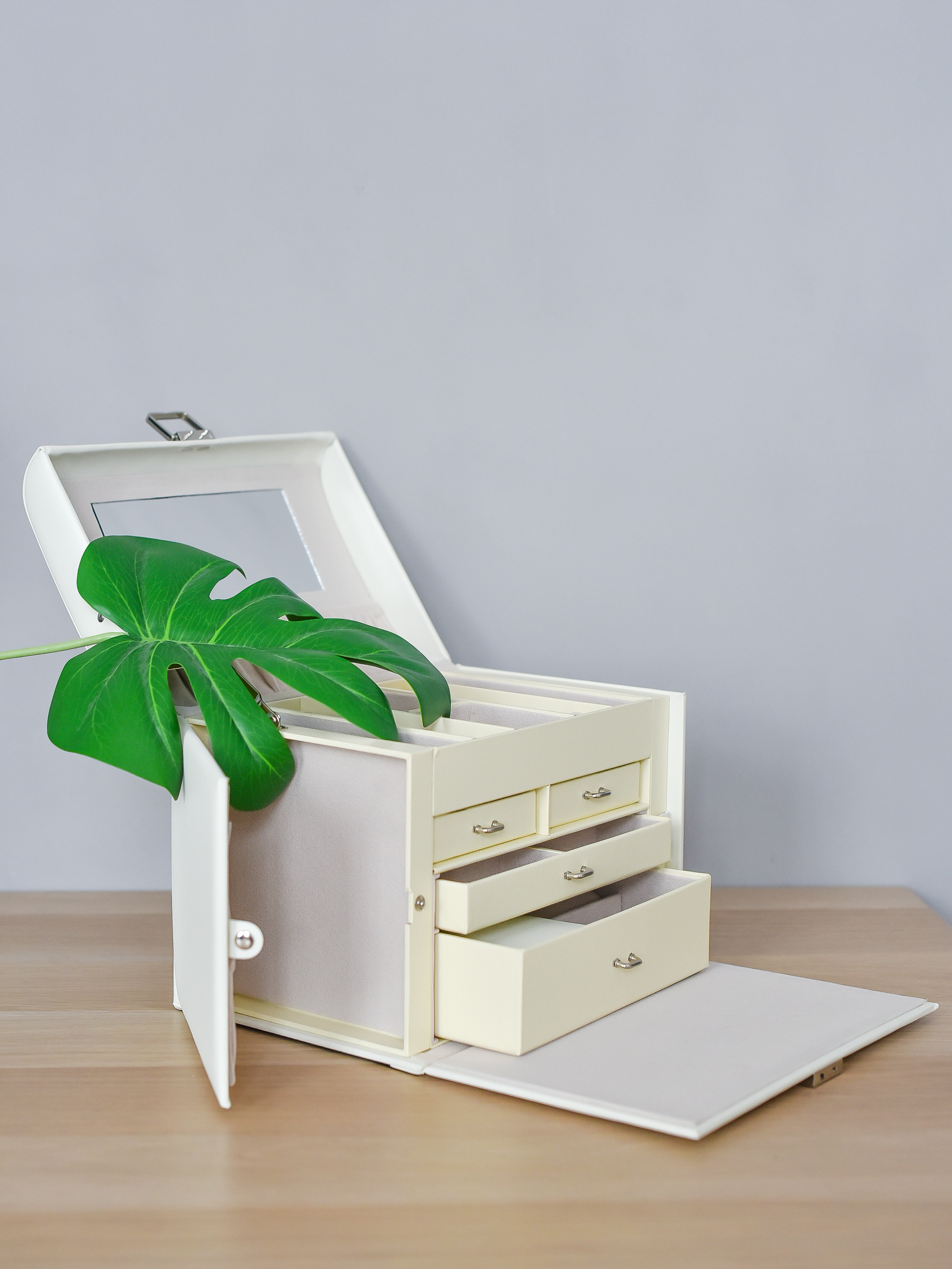 ПРЕДМЕТНАЯ СЪЕМКА.ШКАТУЛКИ. Фотограф для бизнесконтента, репортажей и семейного альбома в Москве