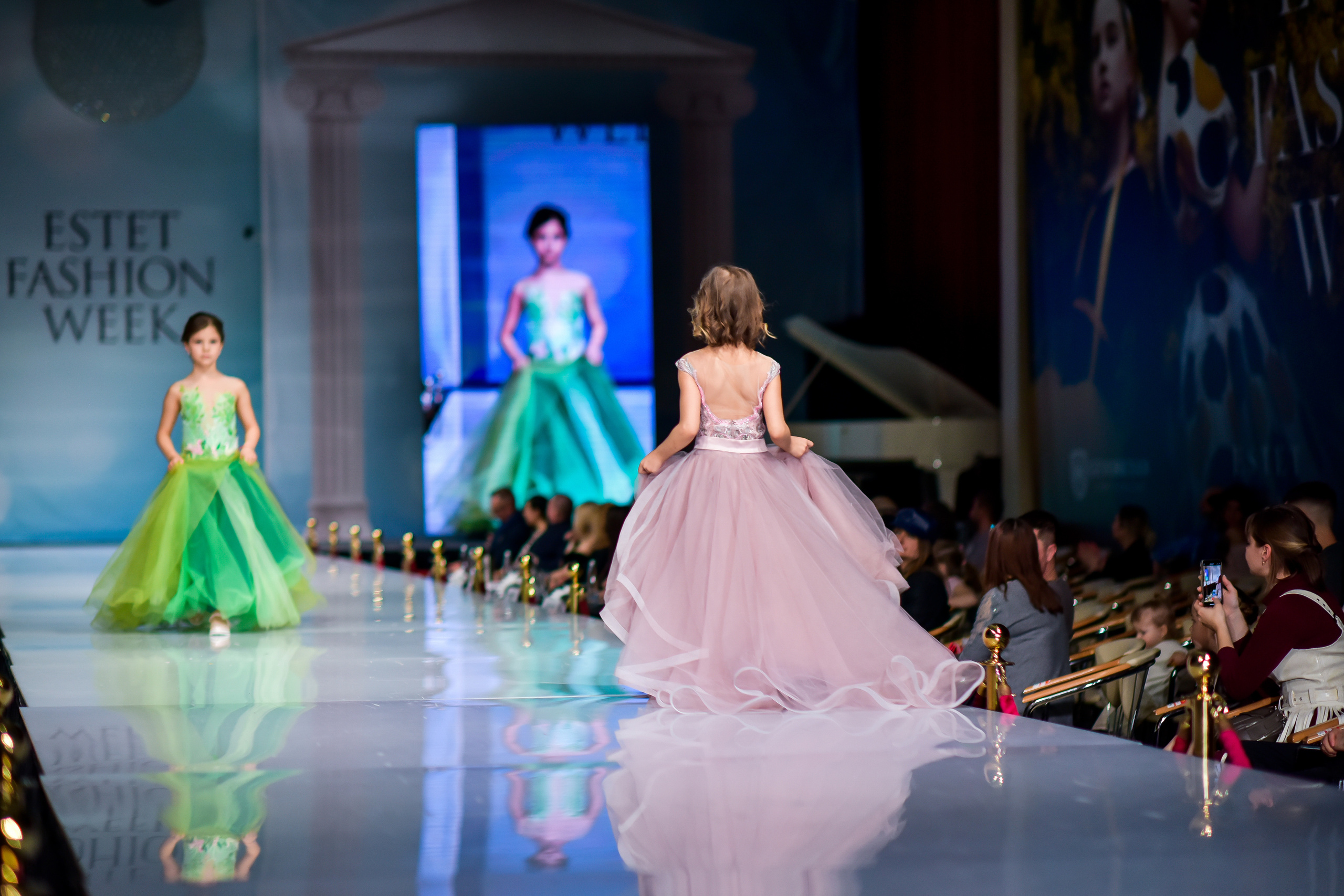 Репортажная съемка в Москве. Фотограф для бизнесконтента, репортажей и семейного альбома в Москве