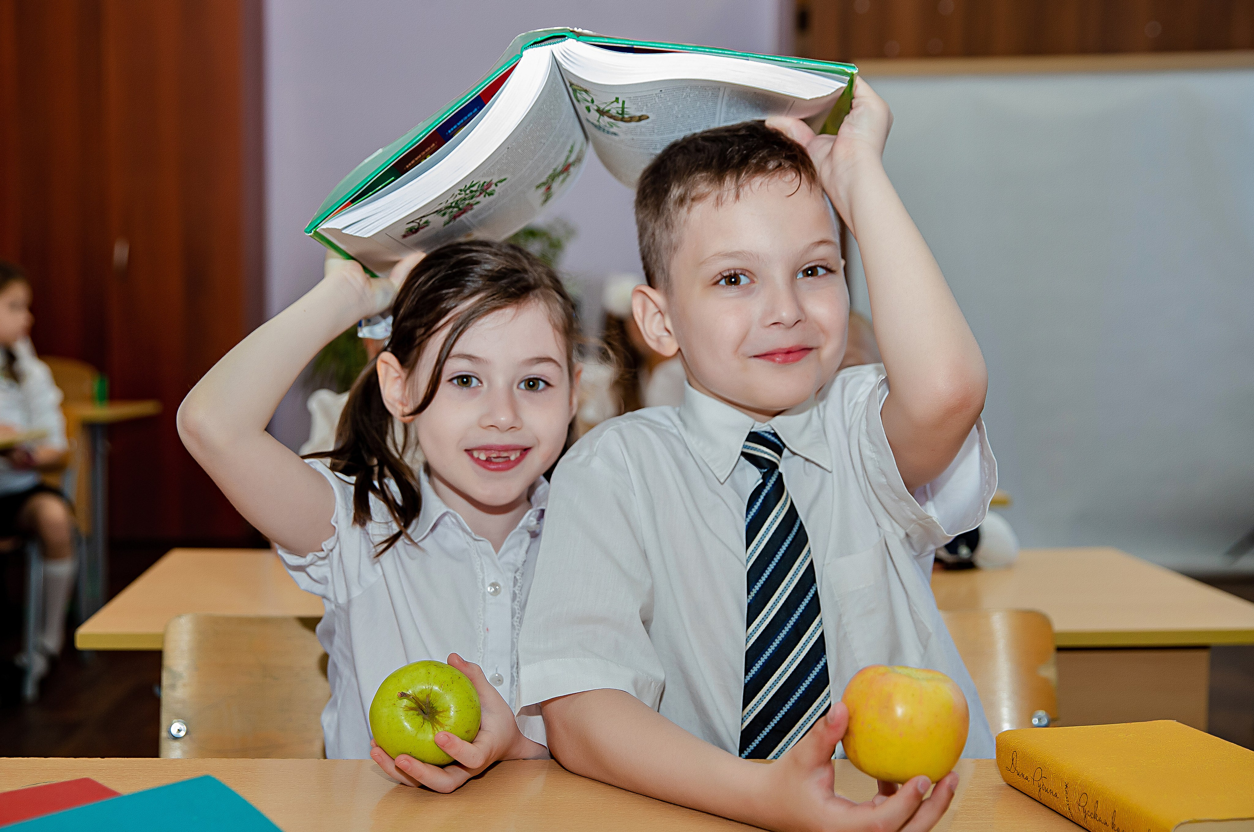 Фотосессия Школа 22 Класс 1А. Современные Выпускные Альбомы в Ростове-на-Дону