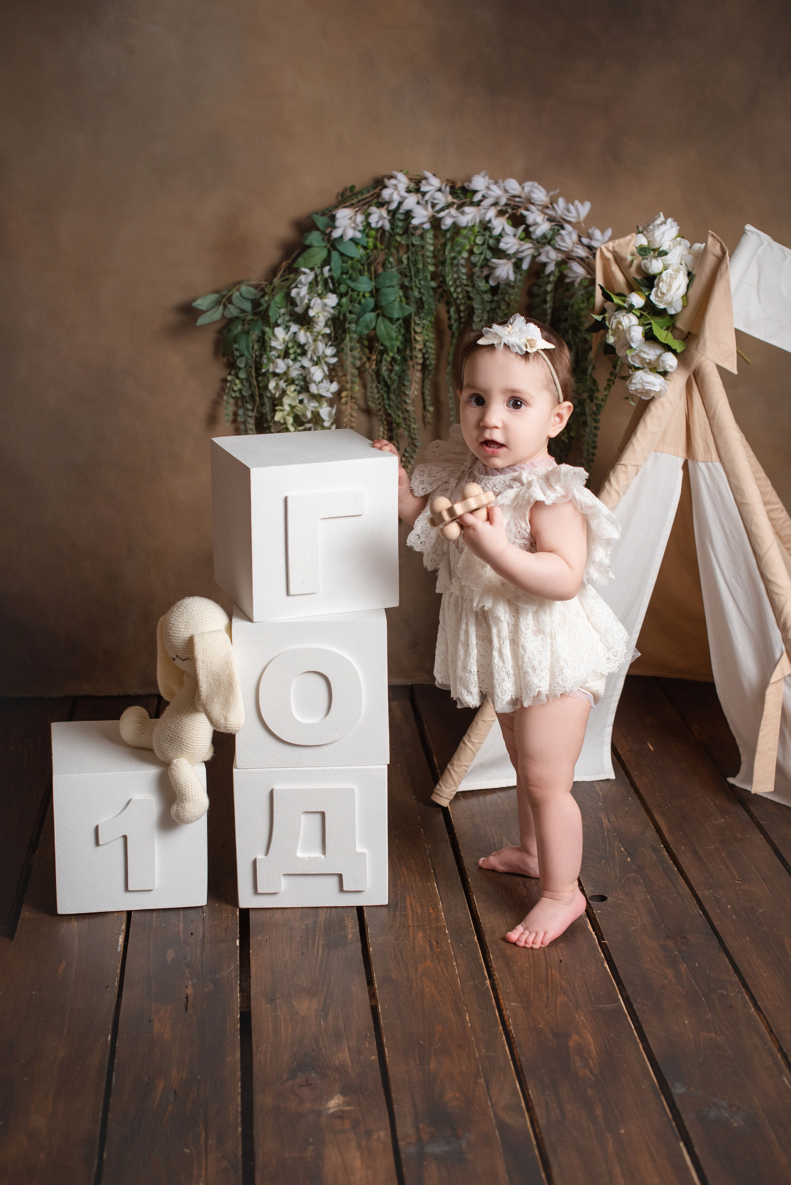 Доп. фотозоны на годики с шарами. Фотограф Новорожденных во Владивостоке Ольга Галаницкая