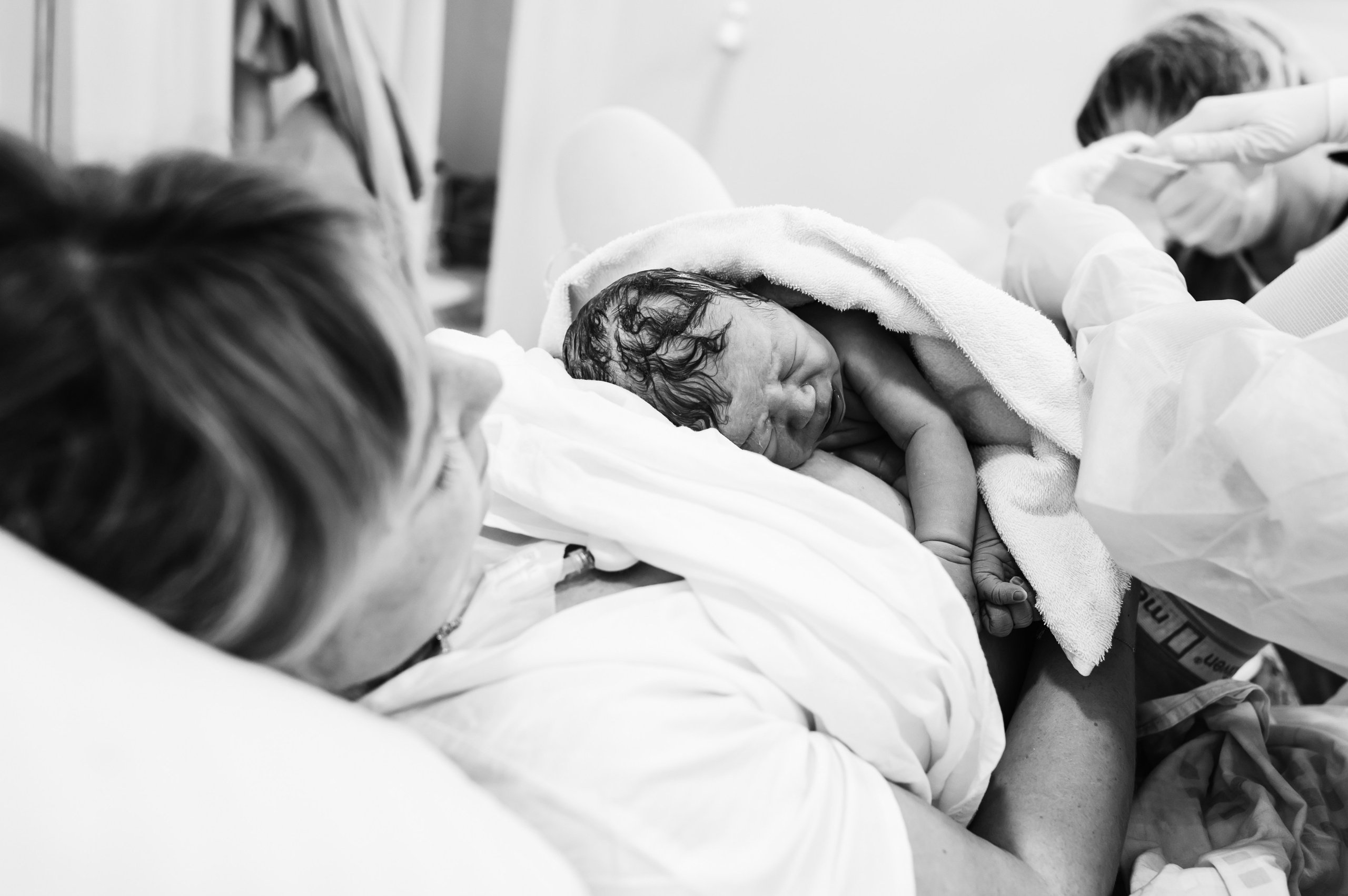 Фотосессия родов в роддомах Санкт-Петербурга. Фотограф на роды и ньюборн в Санкт-Петербурге | Настасья Сергеева