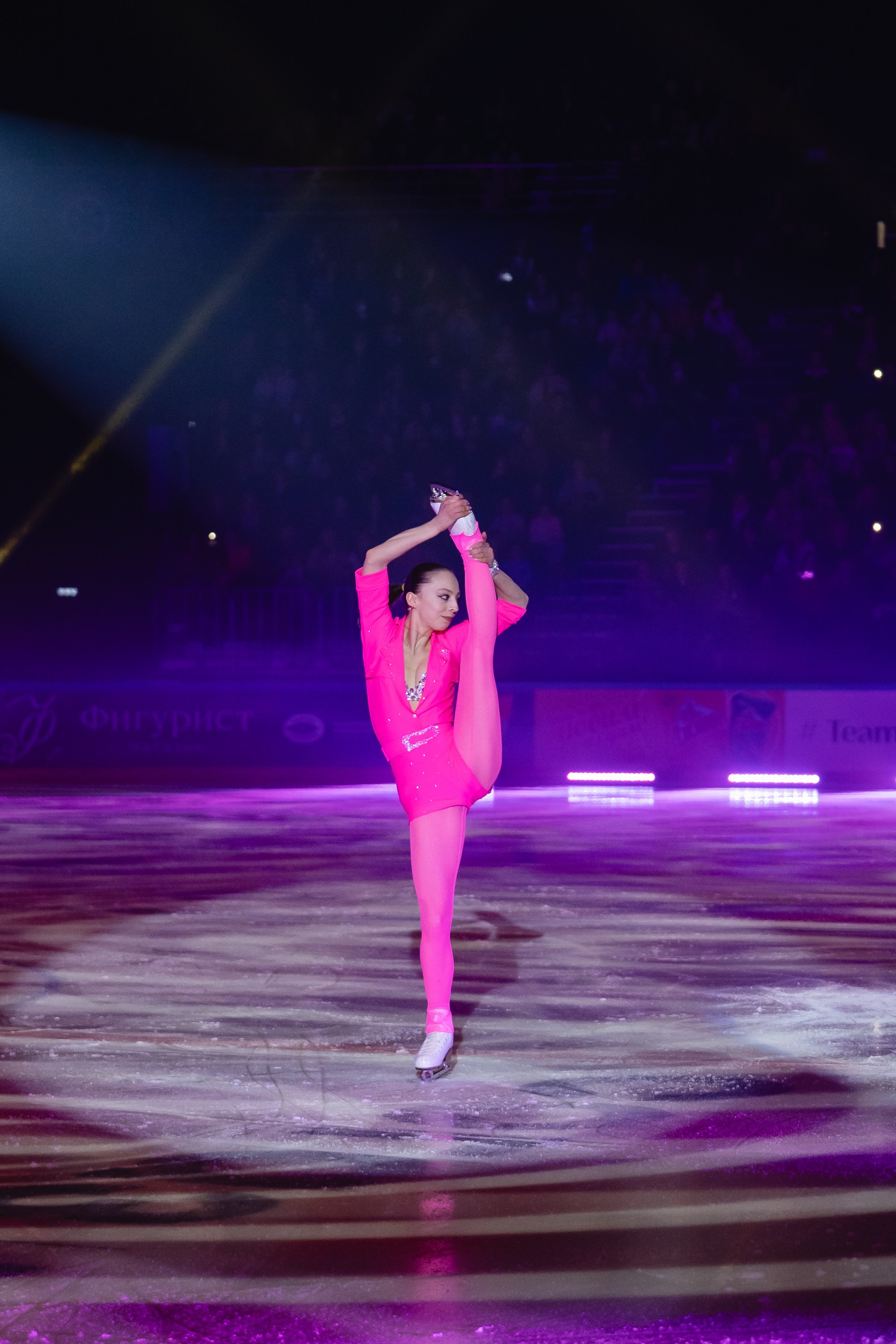 Шоу «Чемпионы на льду» в Новосибирске. Воробьева Ксения — Спортивный и танцевальный фотограф Новосибирск