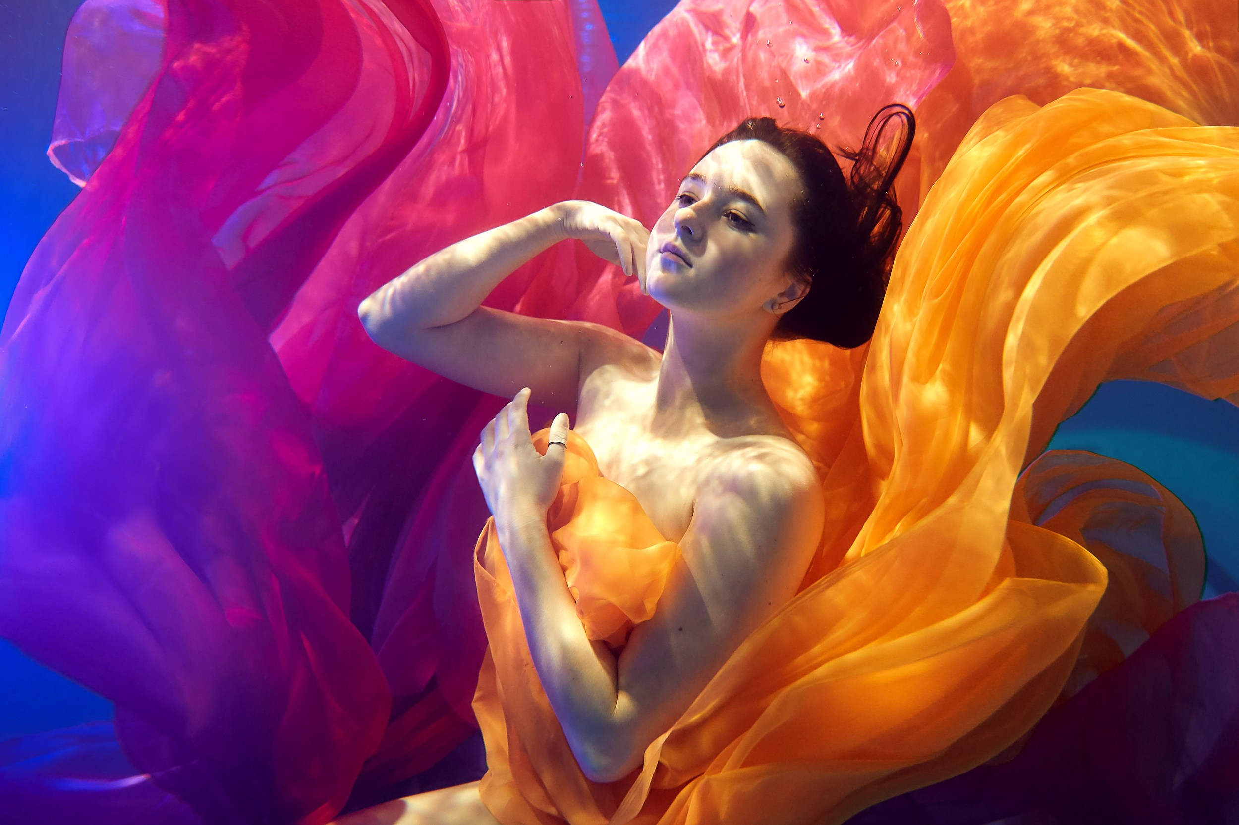 Подводная фотосессия в бассейне г. Ярославль. Фотограф Михаил Семенов