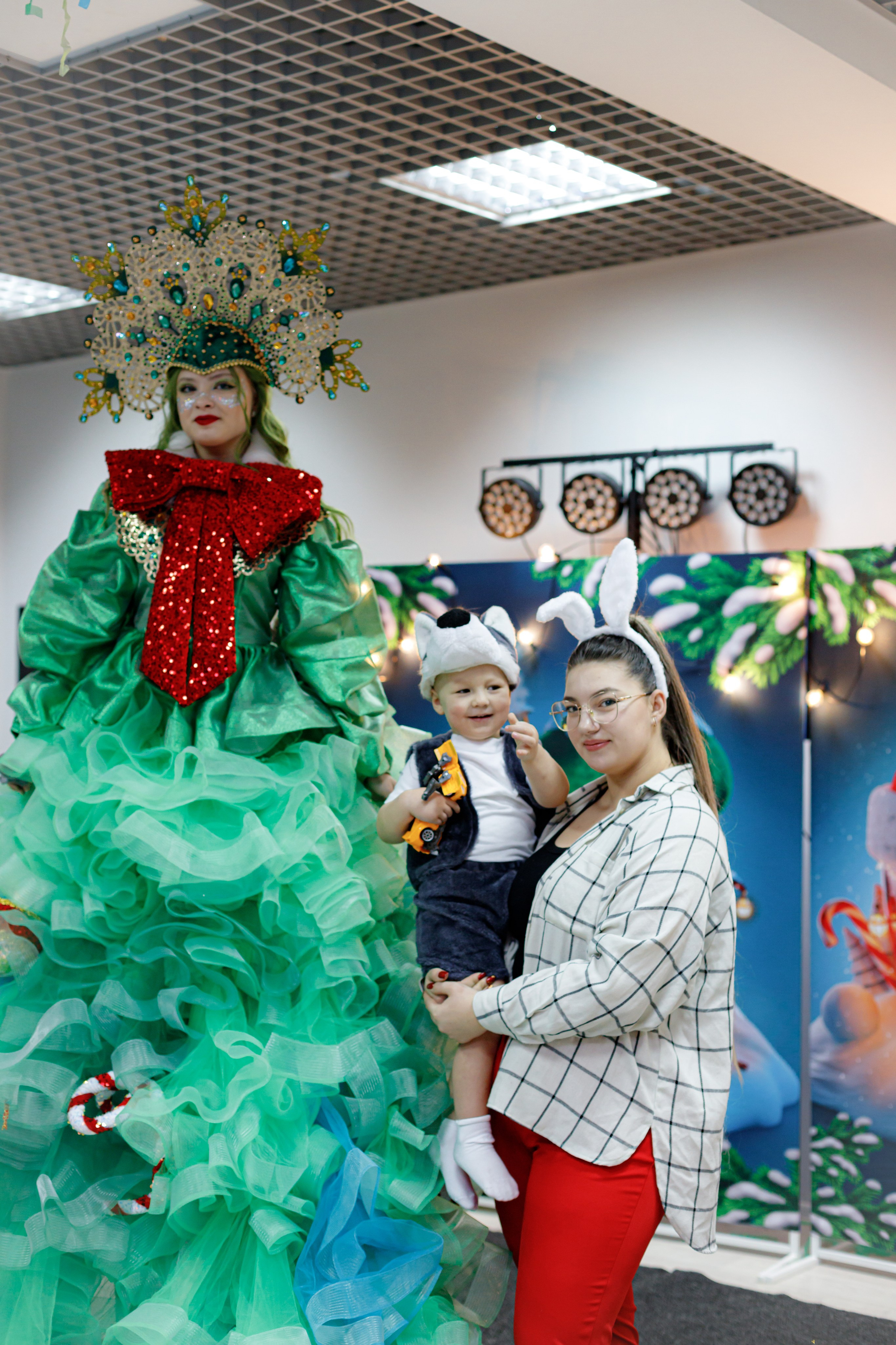 HAPPY NEW YEAR PART/3. Photokarish