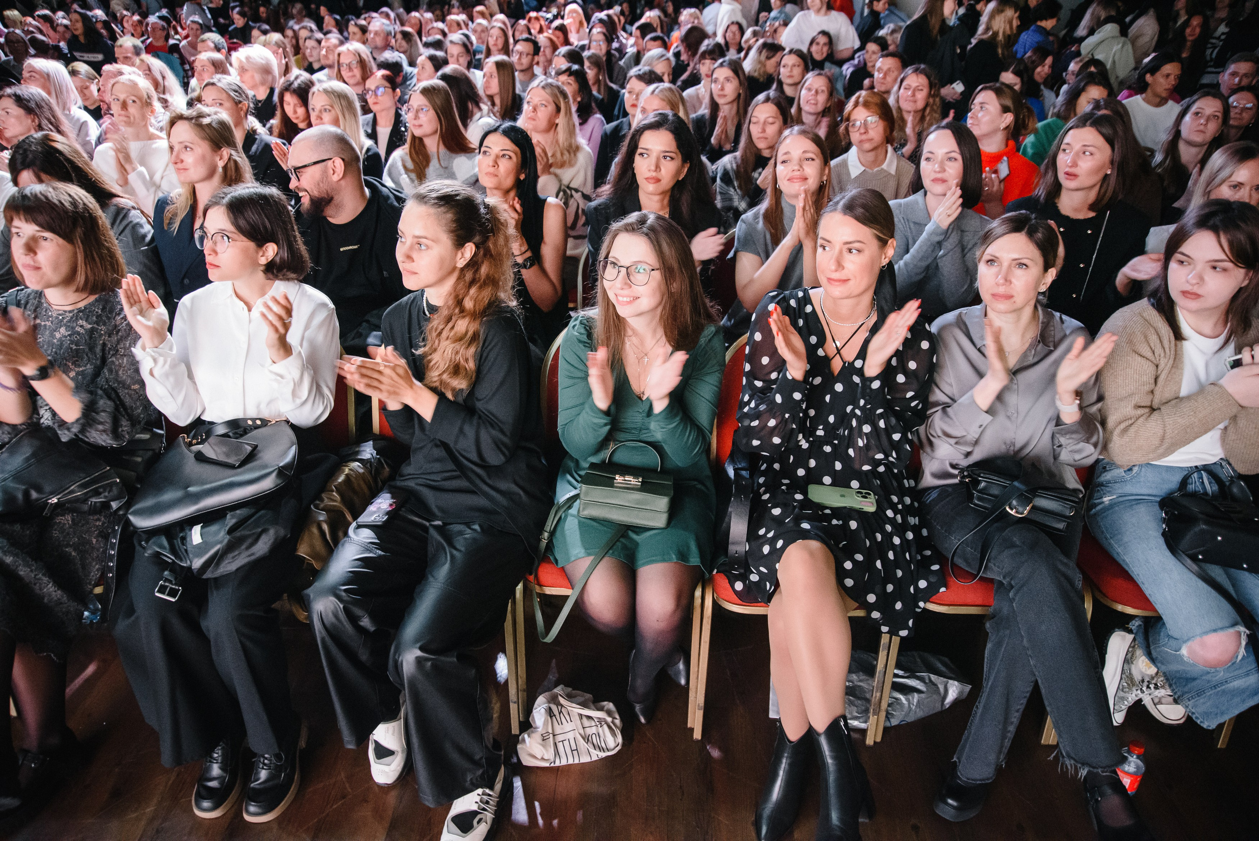 Бизнес-завтрак Melon Fashion Group. Фотограф Денис Неместо, портрет, репортаж