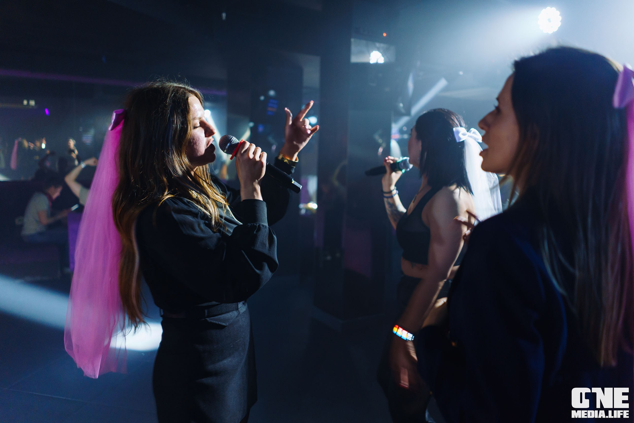 Фоторепортаж из караоке-клуба Эйфория. One Media Life: фоторепортажи, фотоотчеты с мероприятий и заведений