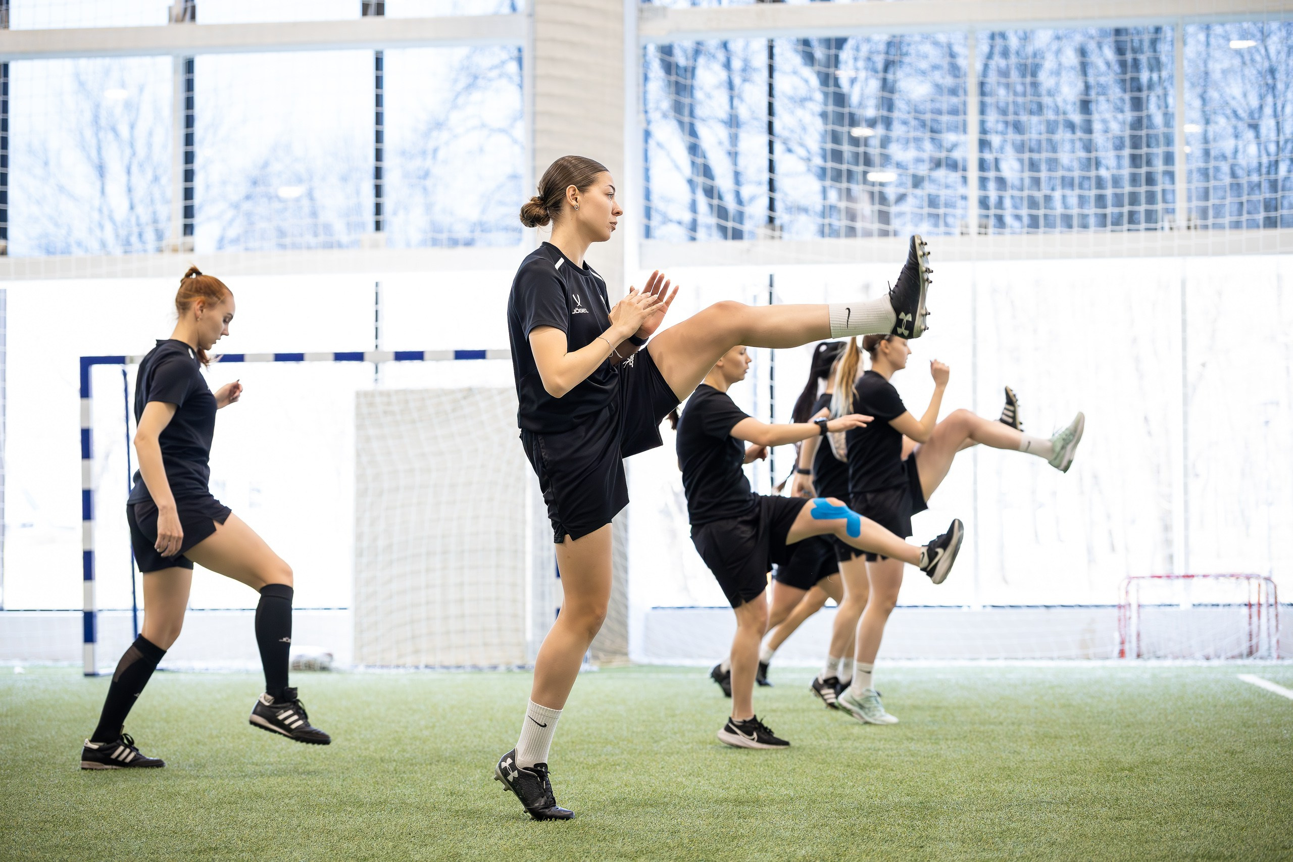 Учебно-тренировочные сборы судей-девушек МФЛ и ЮФЛ. Свадебная фотосъёмка в Москве, Туле