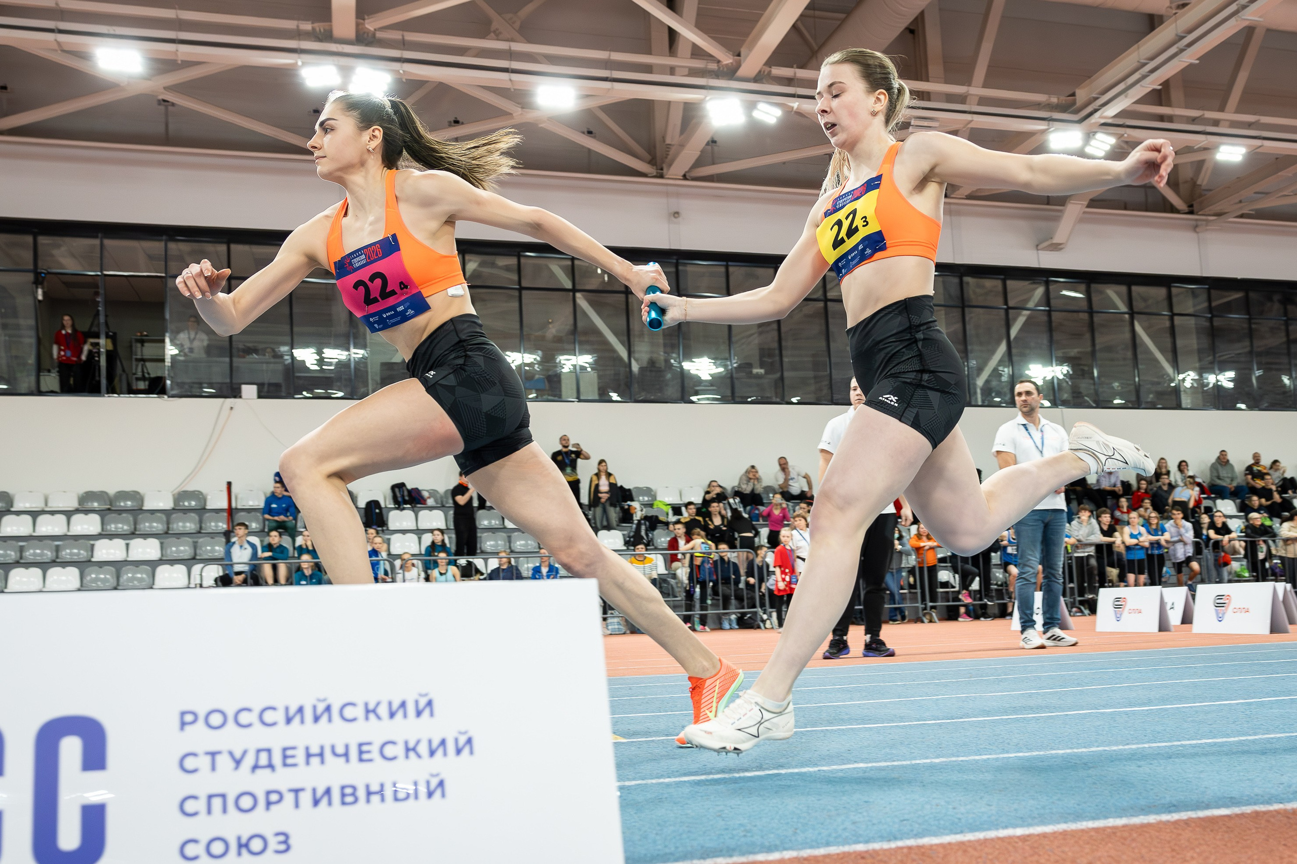 Всероссийские соревнования среди студентов по легкой атлетике в помещении — Зимний студенческий чемпионат 2026. Свадебная фотосъёмка в Москве, Туле