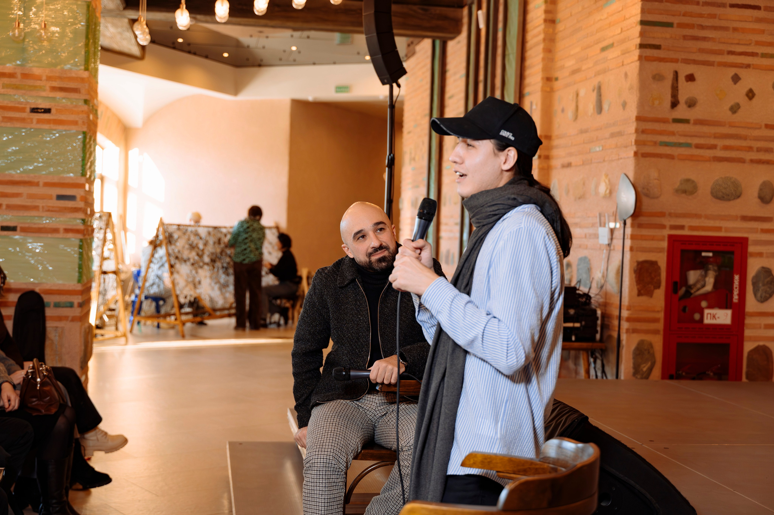 ФАН встреча участников проекта FACTOR.BY: Ибрагима Карасова и Шамхала Хачатуряна. Фотограф Беларусь — Ольга Шаповалова (Жардецкая)