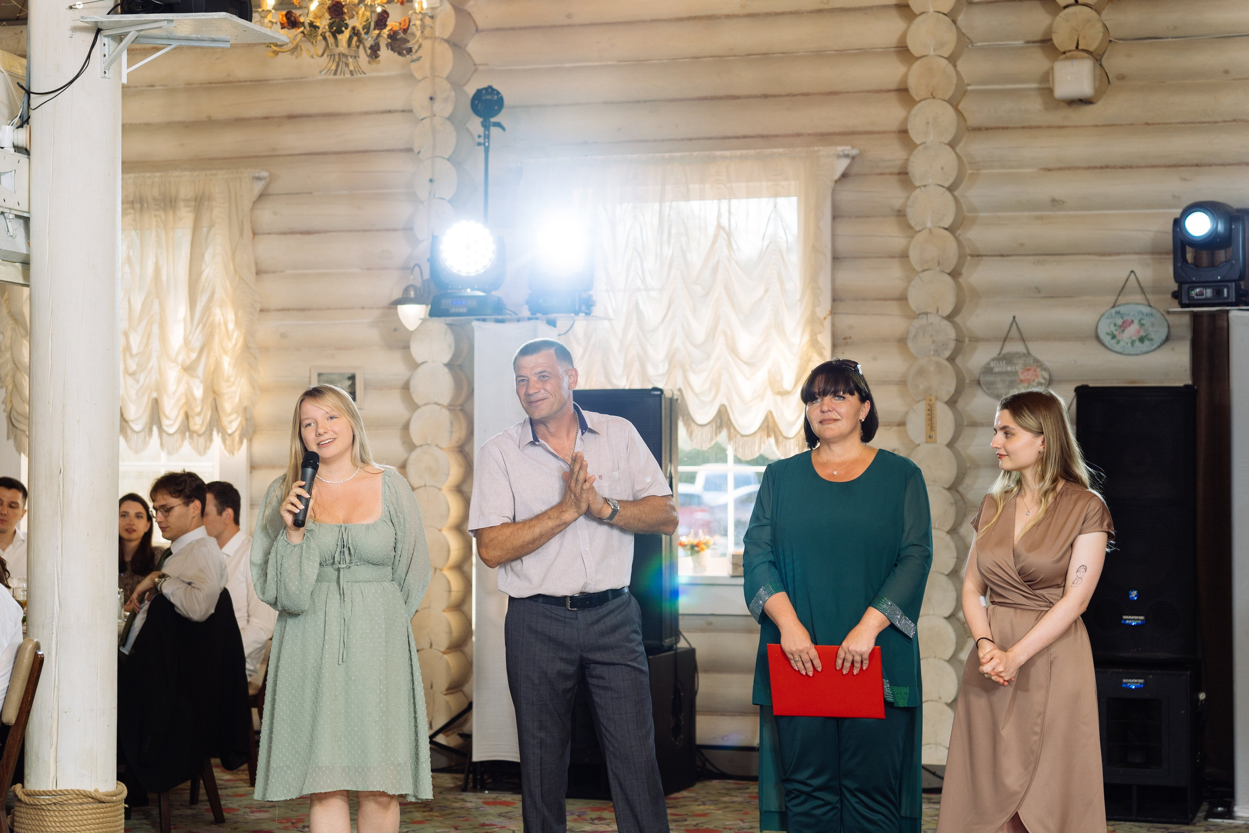 Свадьба Олега и Виктории в клубе «Ближняя дача»