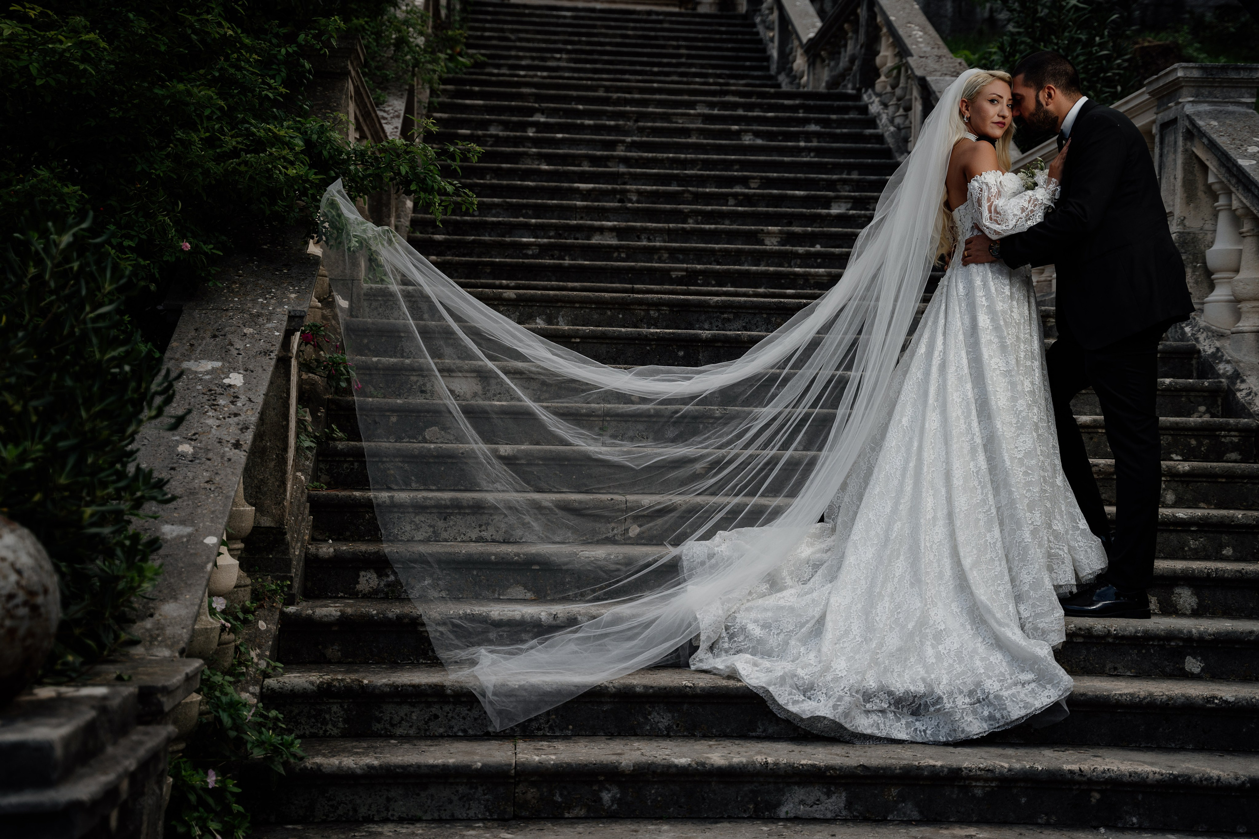 Breathtaking Wedding Photos in Montenegro. Photographer in Montenegro | Фотограф в Черногории