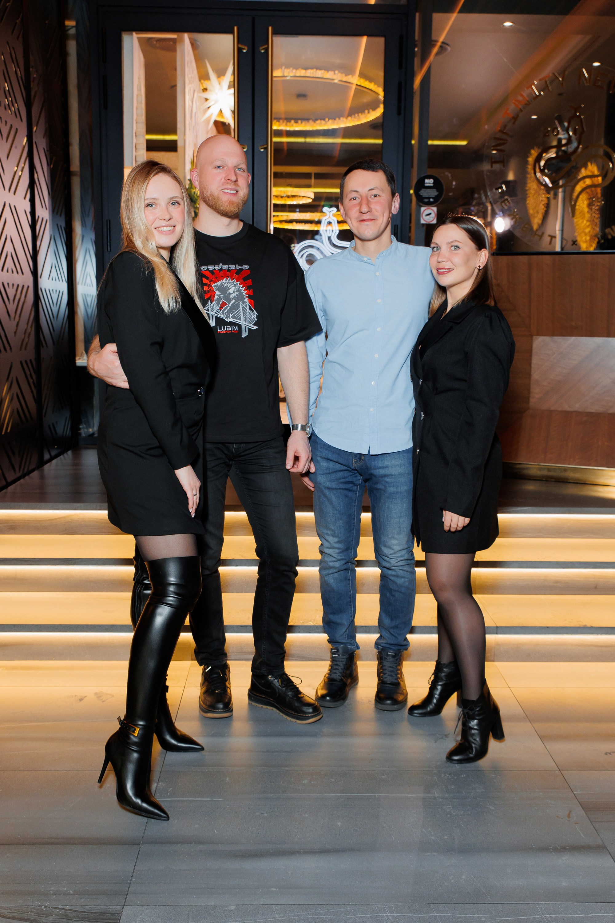 РЕЖЕНТ — HAPPY VALENTINES DAY. СВОИ. ФОТООТЧЕТЫ-СОБЫТИЯ-МЕСТА