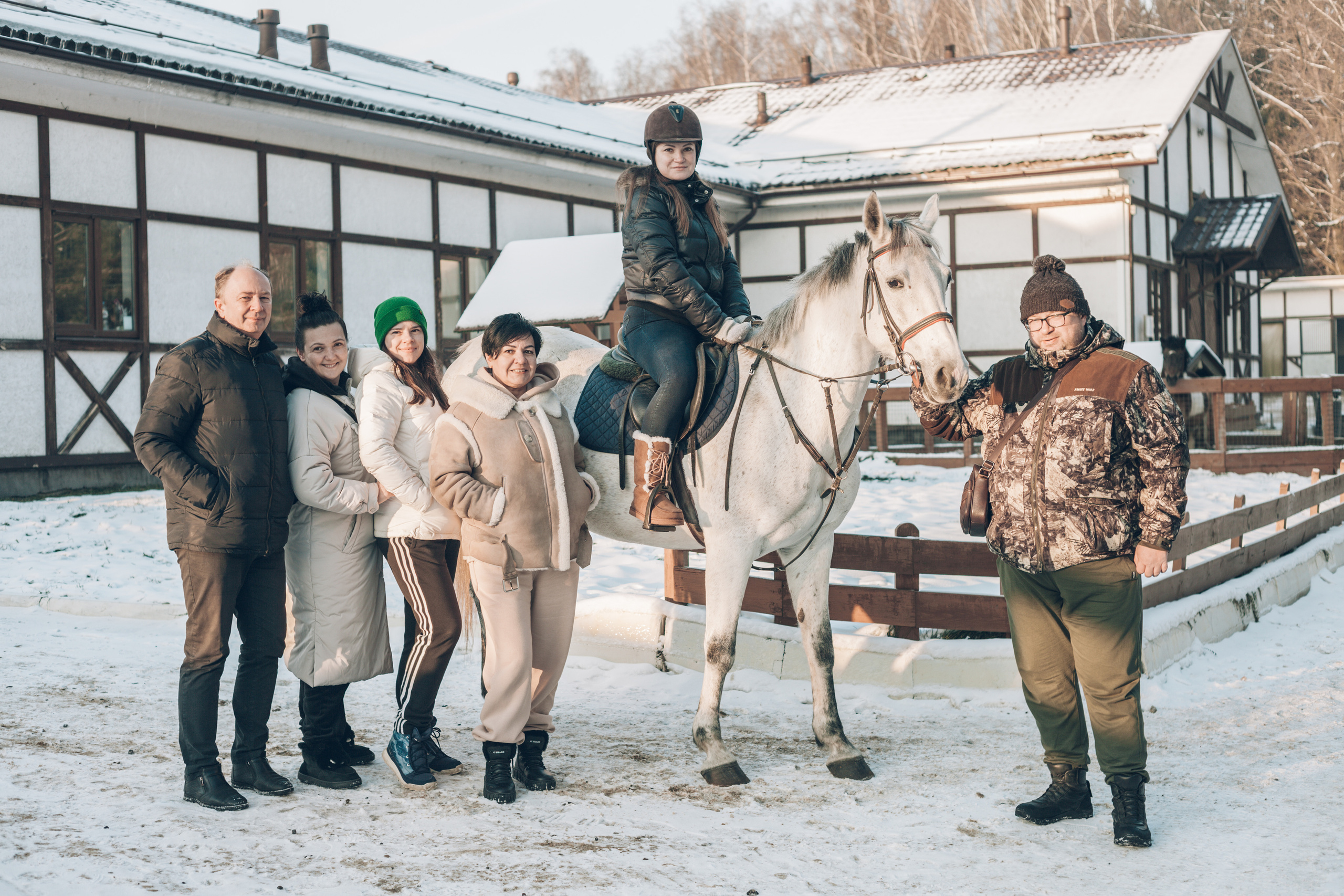 Конная прогулка. Портретный и свадебный фотограф в Москве Сергей Святной