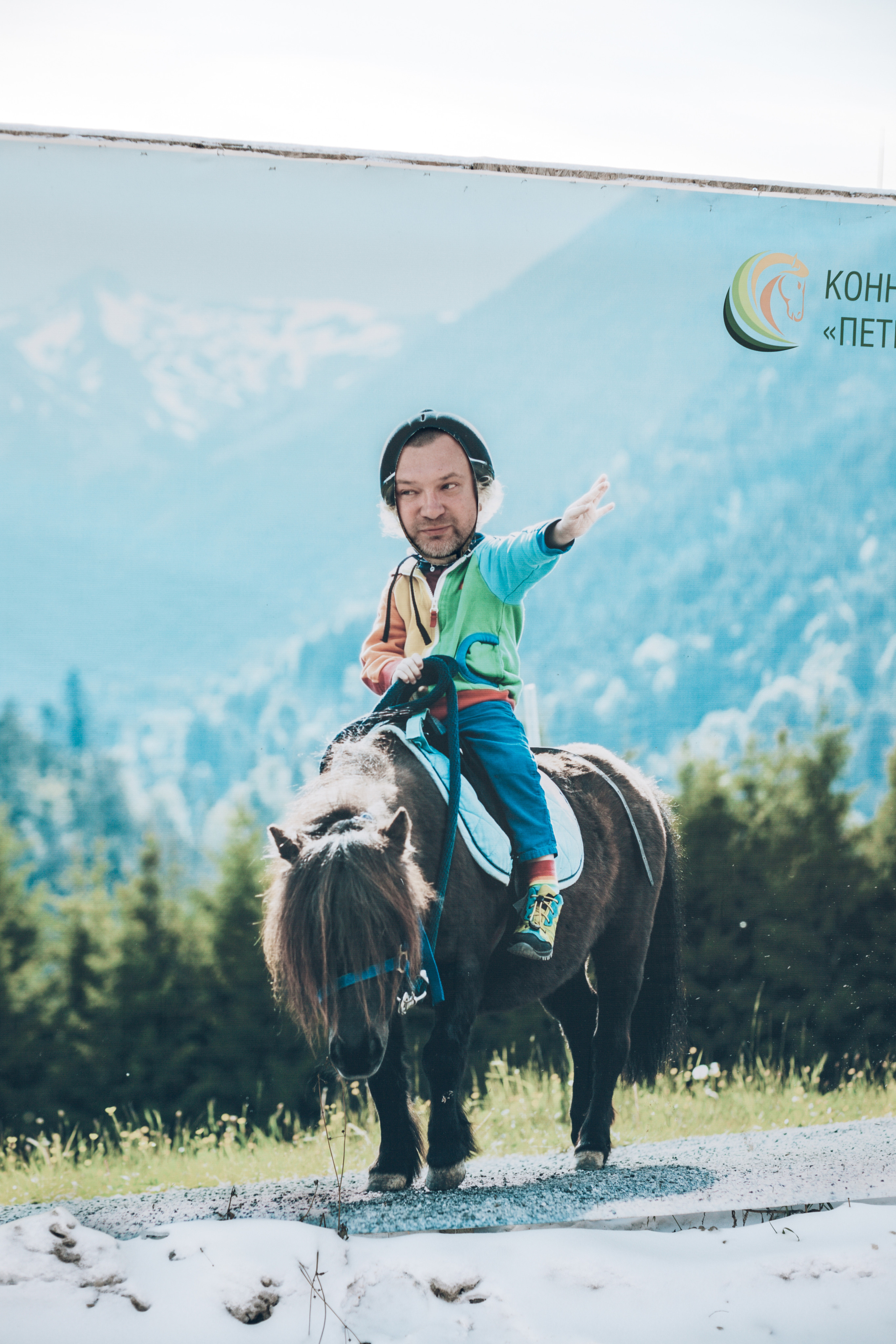 Конная прогулка. Портретный и свадебный фотограф в Москве Сергей Святной