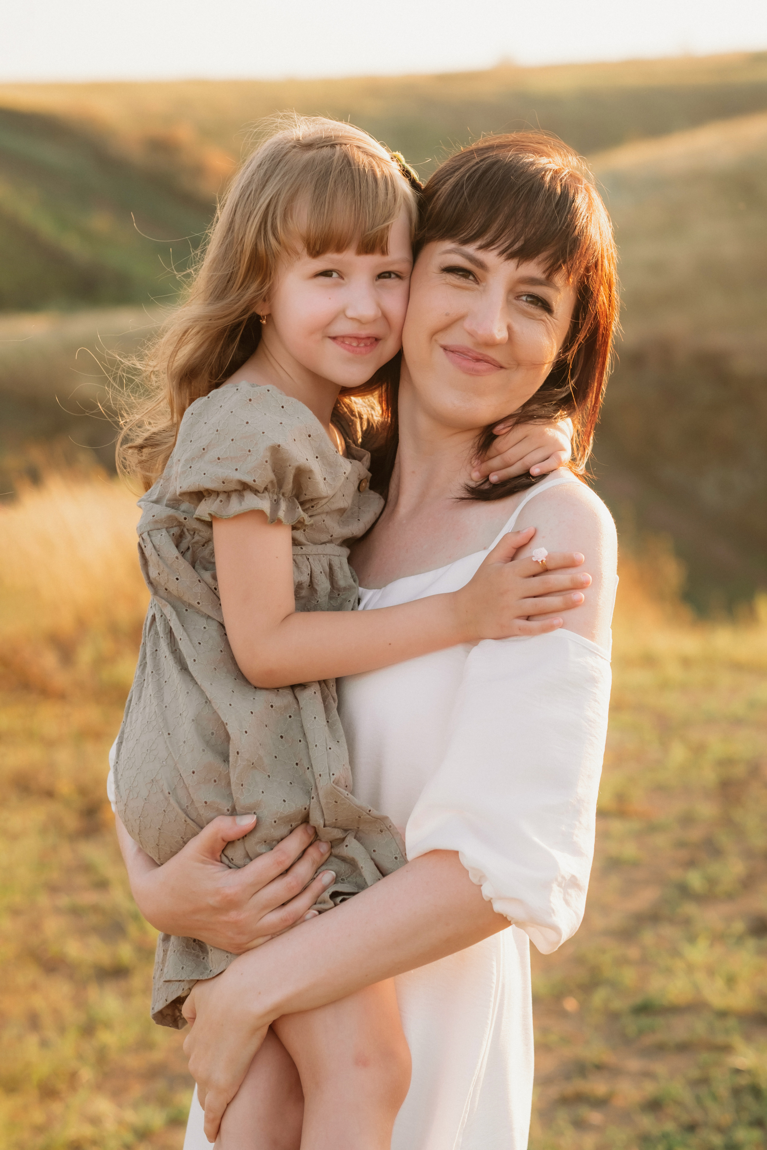 Семейная фотосесиия в поле. Антонина Мезинова фотограф Михайловка и Волгоград