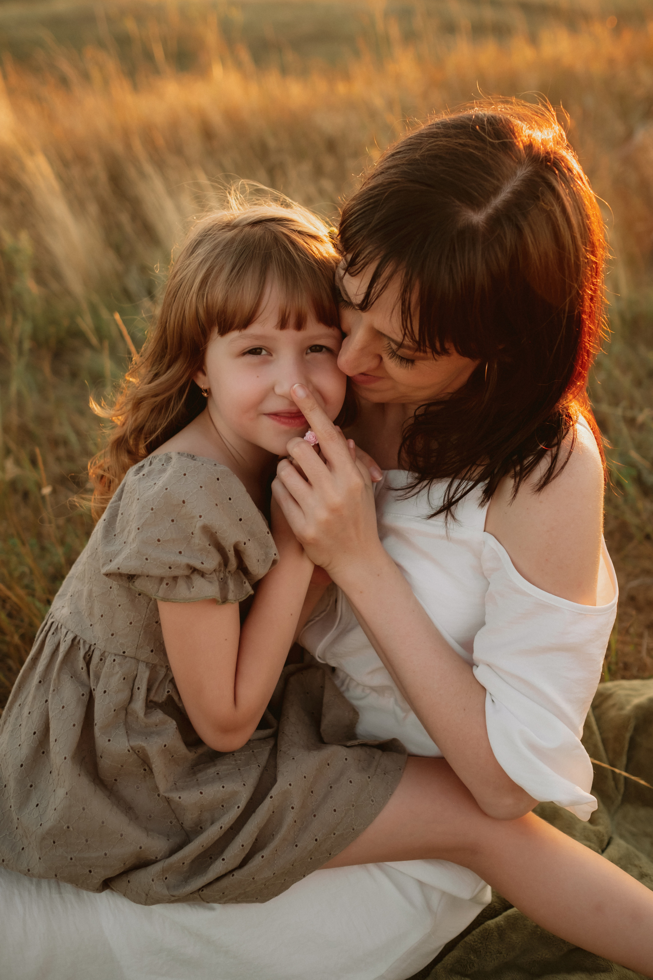 Семейная фотосесиия в поле. Антонина Мезинова фотограф Михайловка и Волгоград