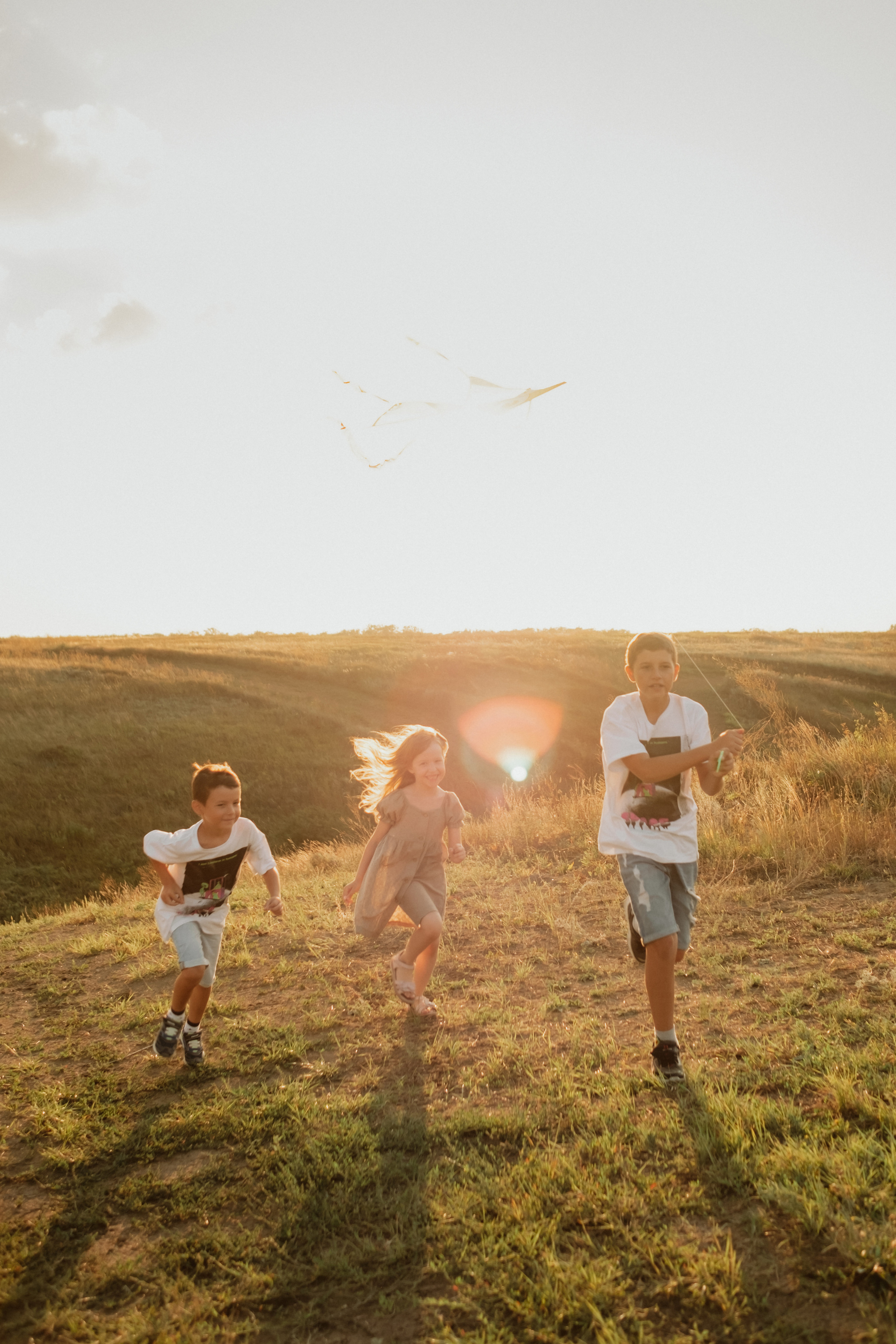 Семейная фотосесиия в поле. Антонина Мезинова фотограф Михайловка и Волгоград