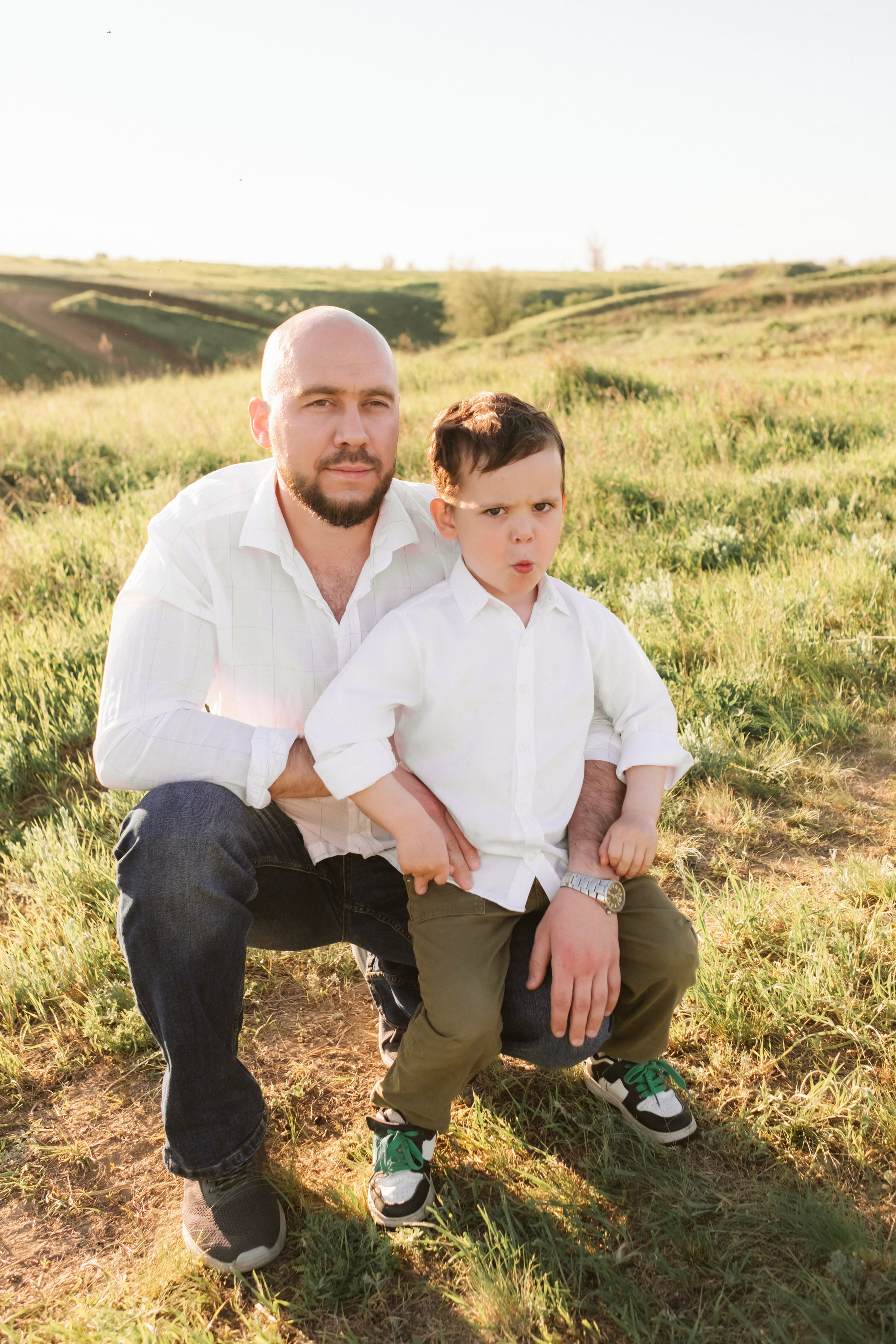 Семейная фотосессия в поле. Антонина Мезинова фотограф Михайловка и Волгоград