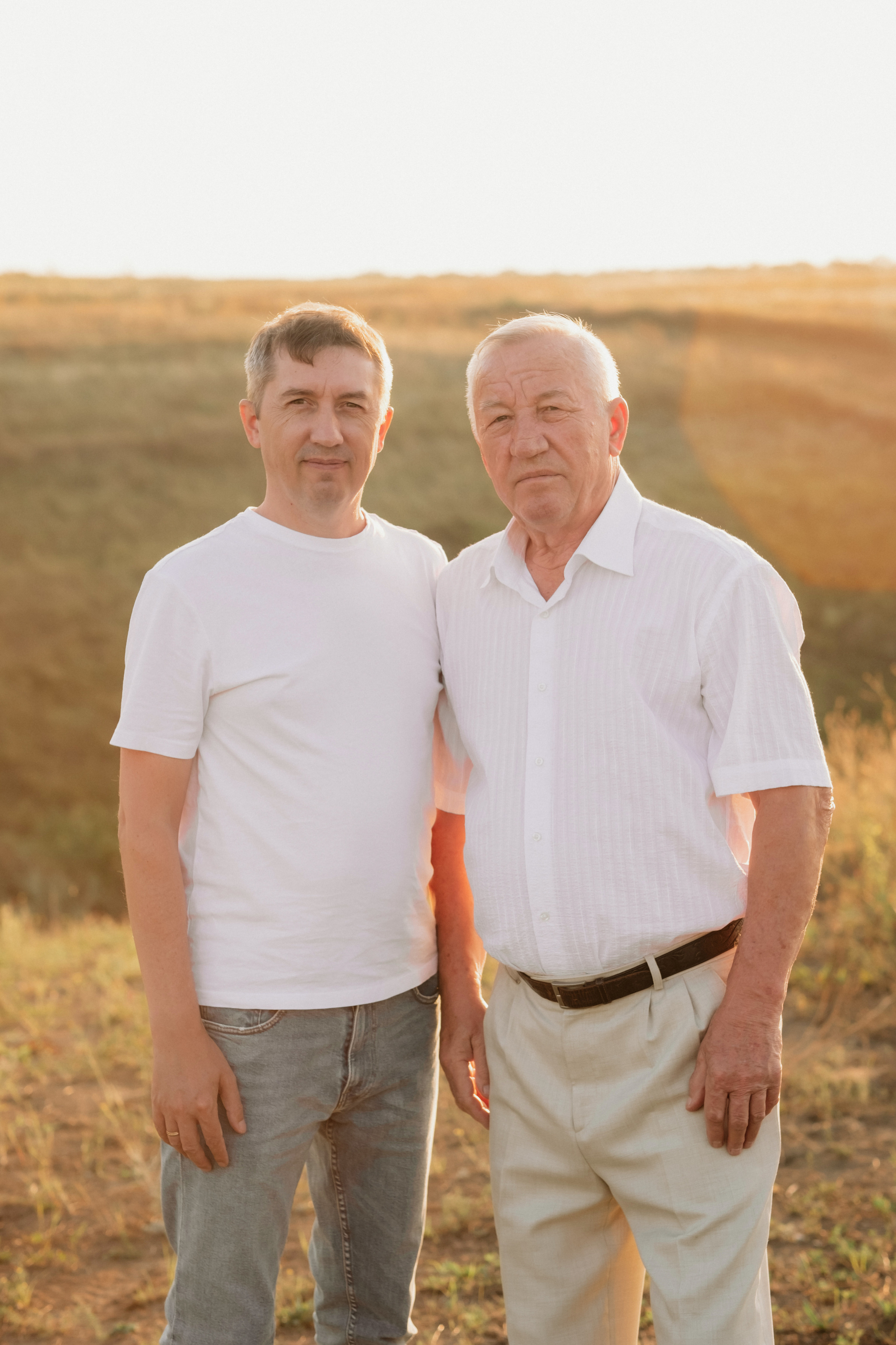 Семейная фотосесиия в поле. Антонина Мезинова фотограф Михайловка и Волгоград