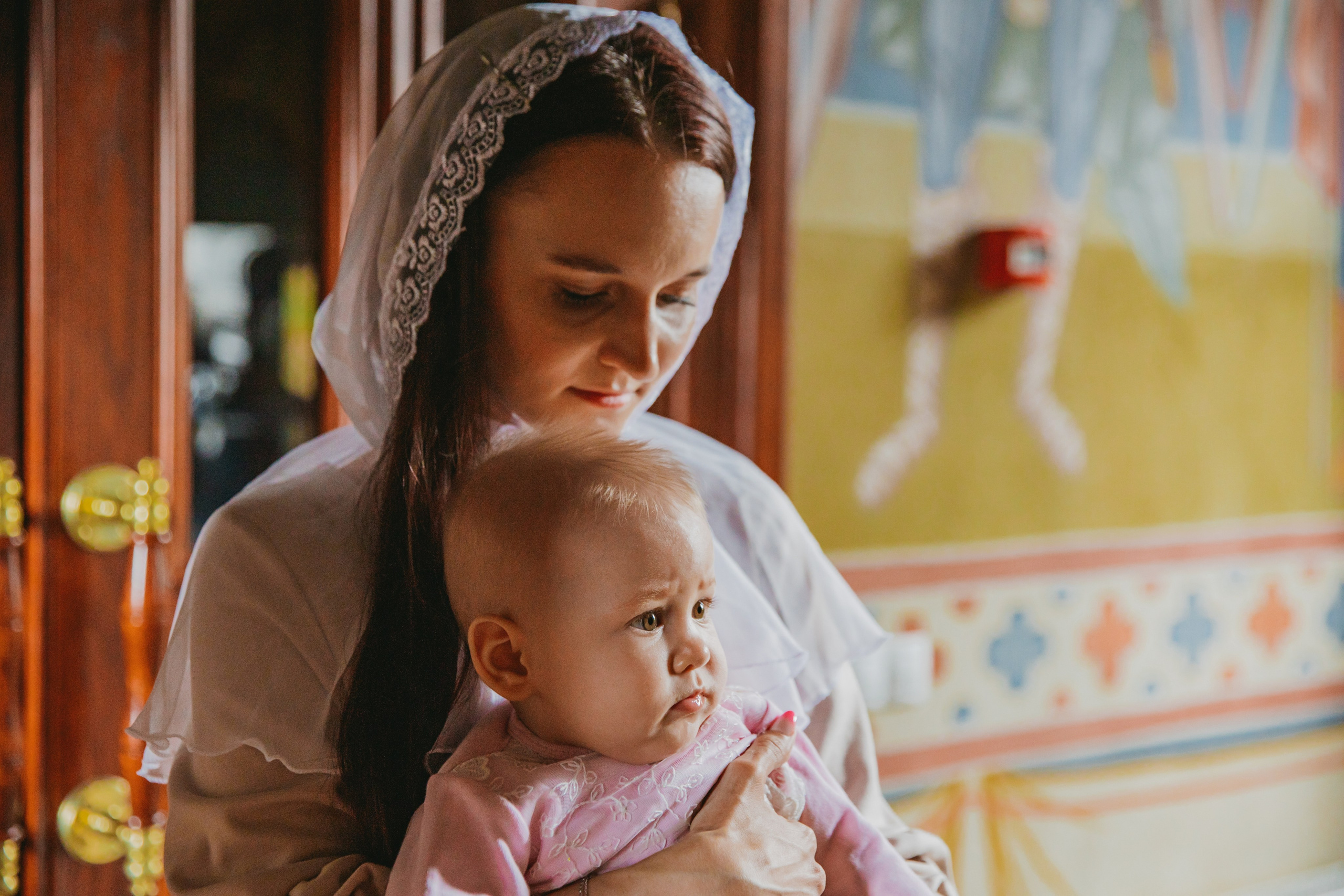 Фотограф крещение. Фотокниги и выпускные альбомы в Иваново