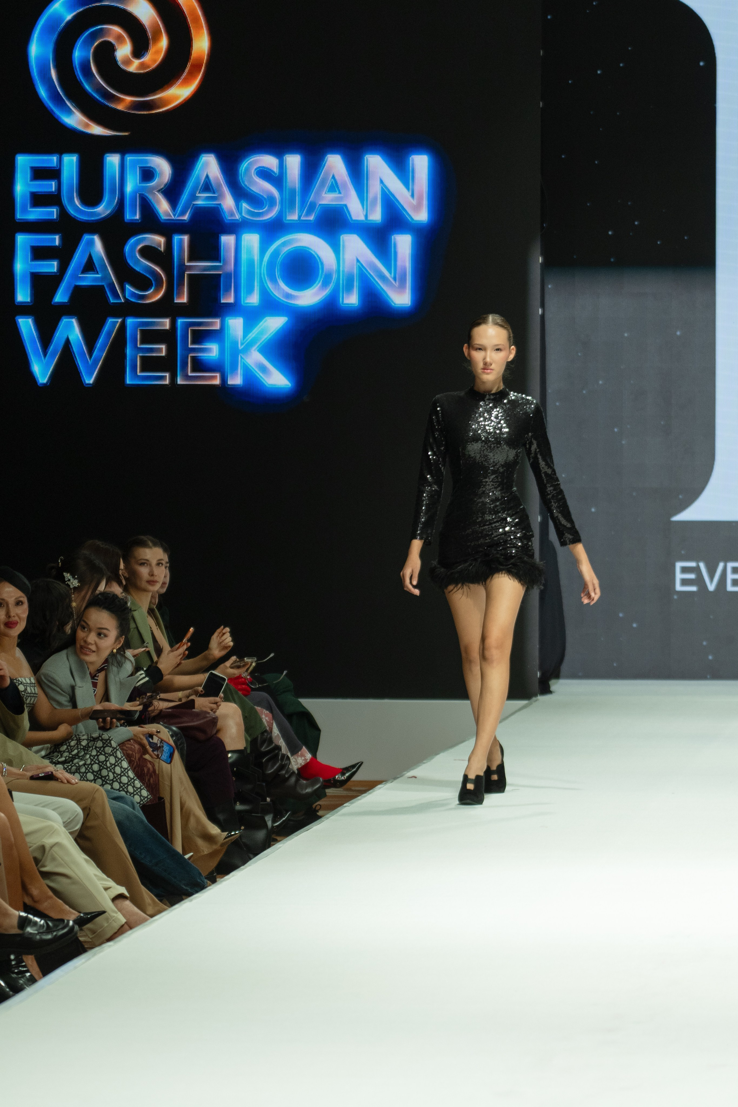 Every Week Outfit. Сайт Алматинского НЮ АРТ, будуар и фэшн фотографа Дениса Карпенко