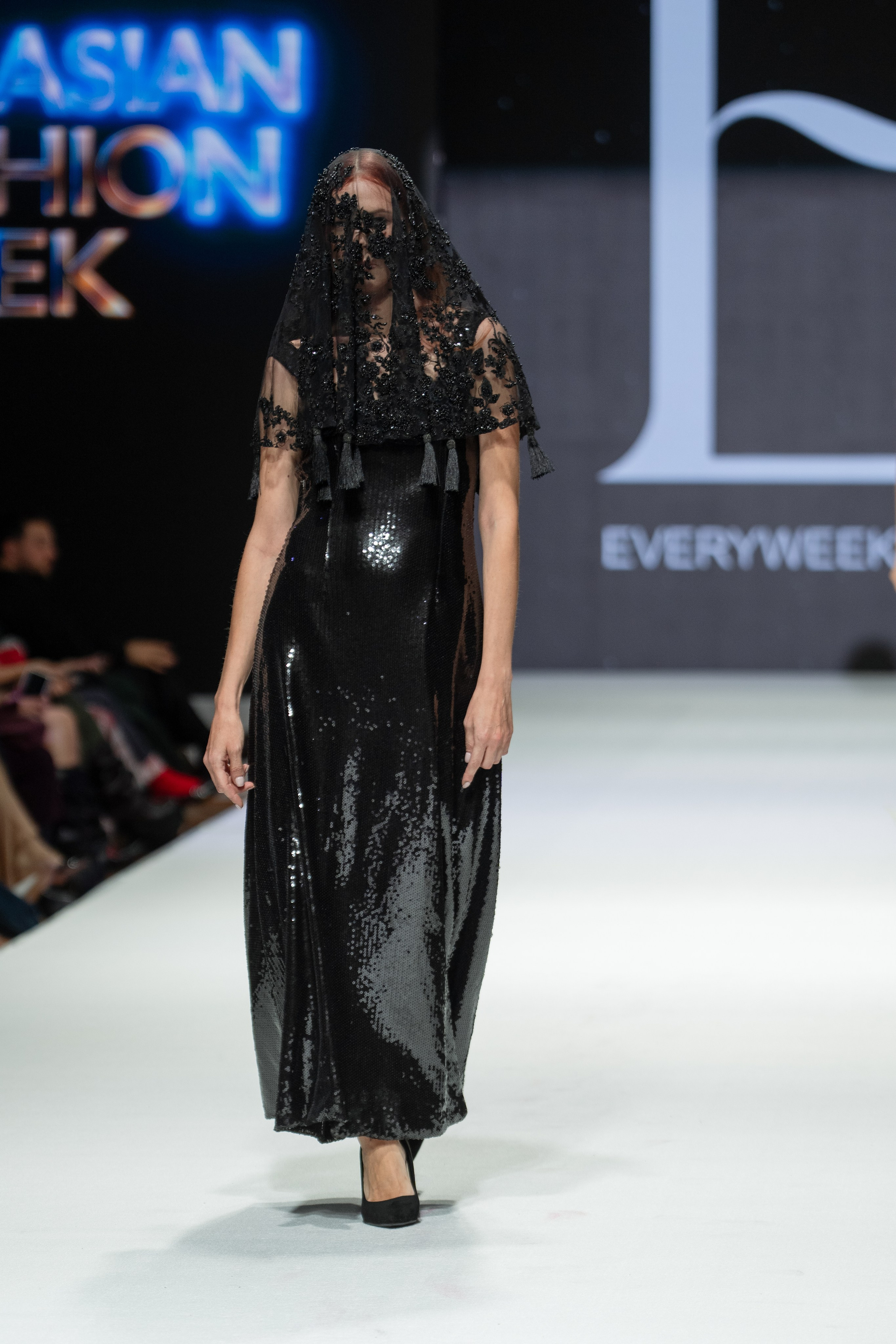 Every Week Outfit. Сайт Алматинского НЮ АРТ, будуар и фэшн фотографа Дениса Карпенко