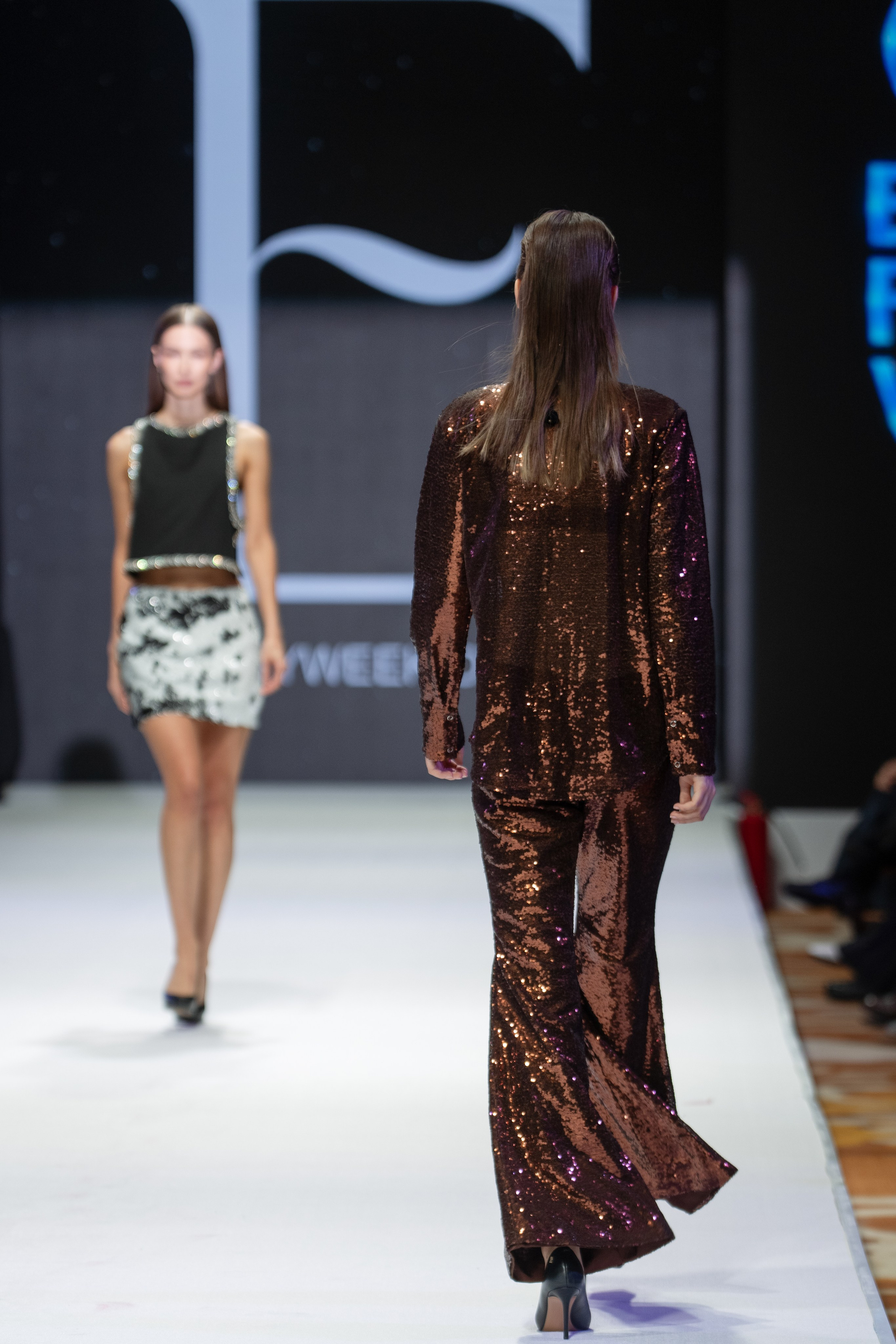 Every Week Outfit. Сайт Алматинского НЮ АРТ, будуар и фэшн фотографа Дениса Карпенко