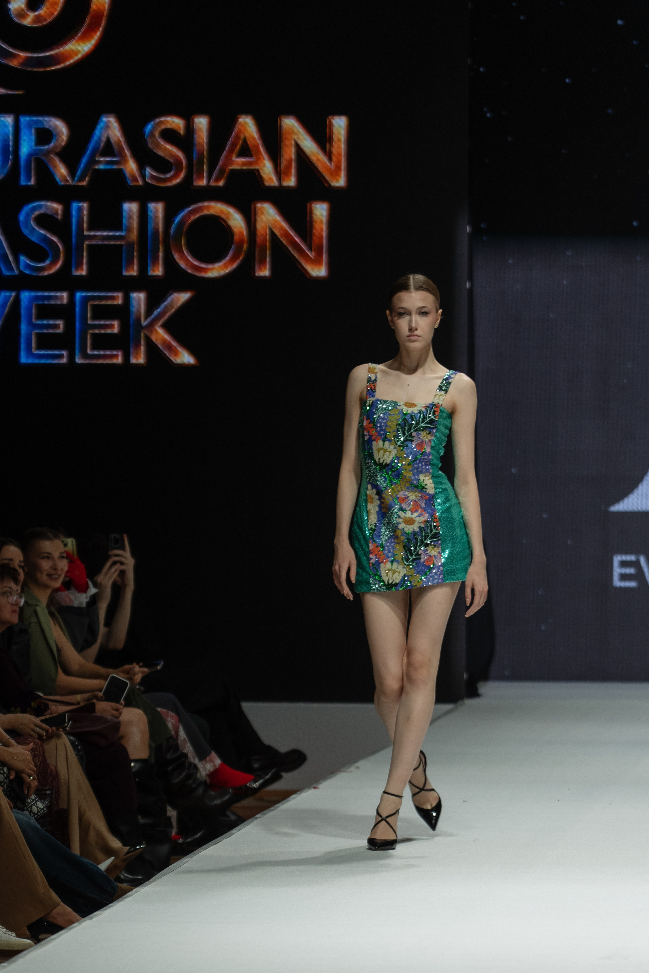 Every Week Outfit. Сайт Алматинского НЮ АРТ, будуар и фэшн фотографа Дениса Карпенко