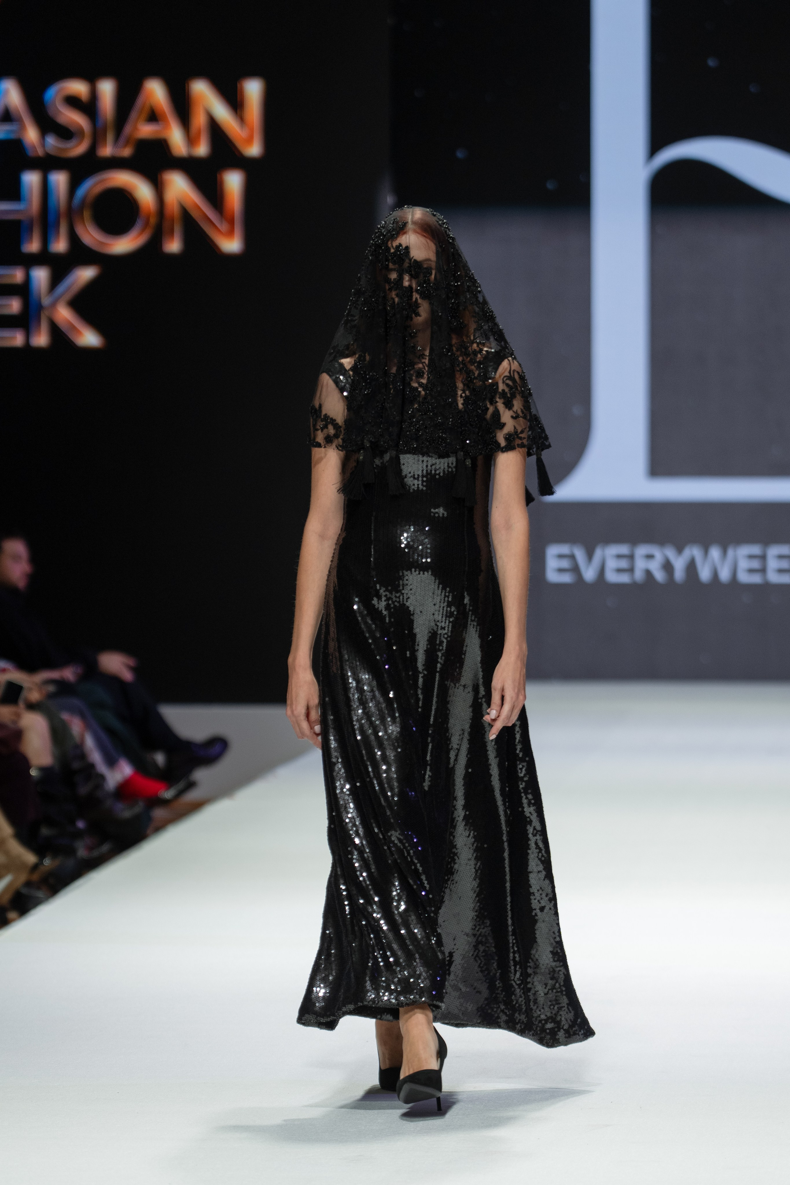 Every Week Outfit. Сайт Алматинского НЮ АРТ, будуар и фэшн фотографа Дениса Карпенко