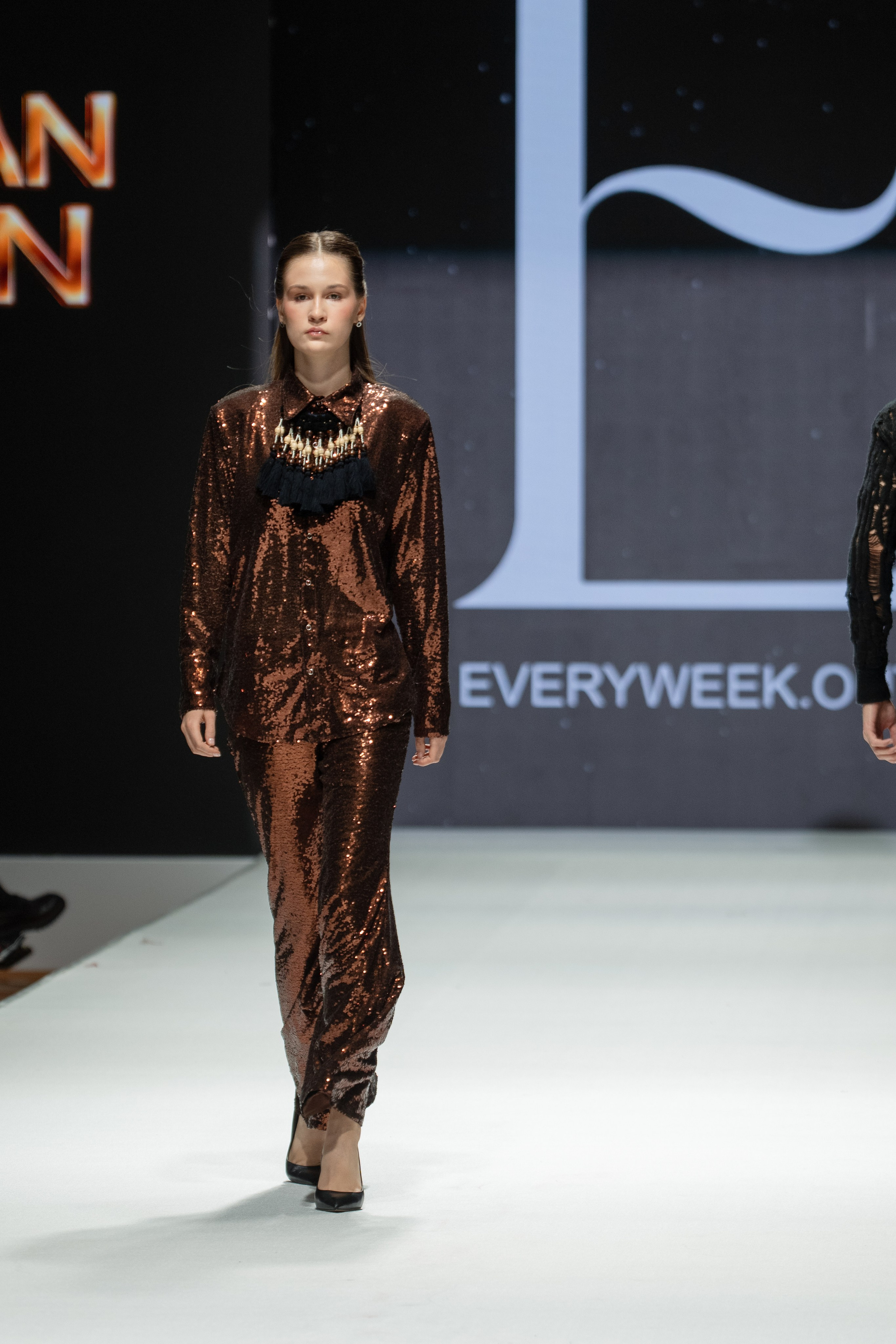Every Week Outfit. Сайт Алматинского НЮ АРТ, будуар и фэшн фотографа Дениса Карпенко