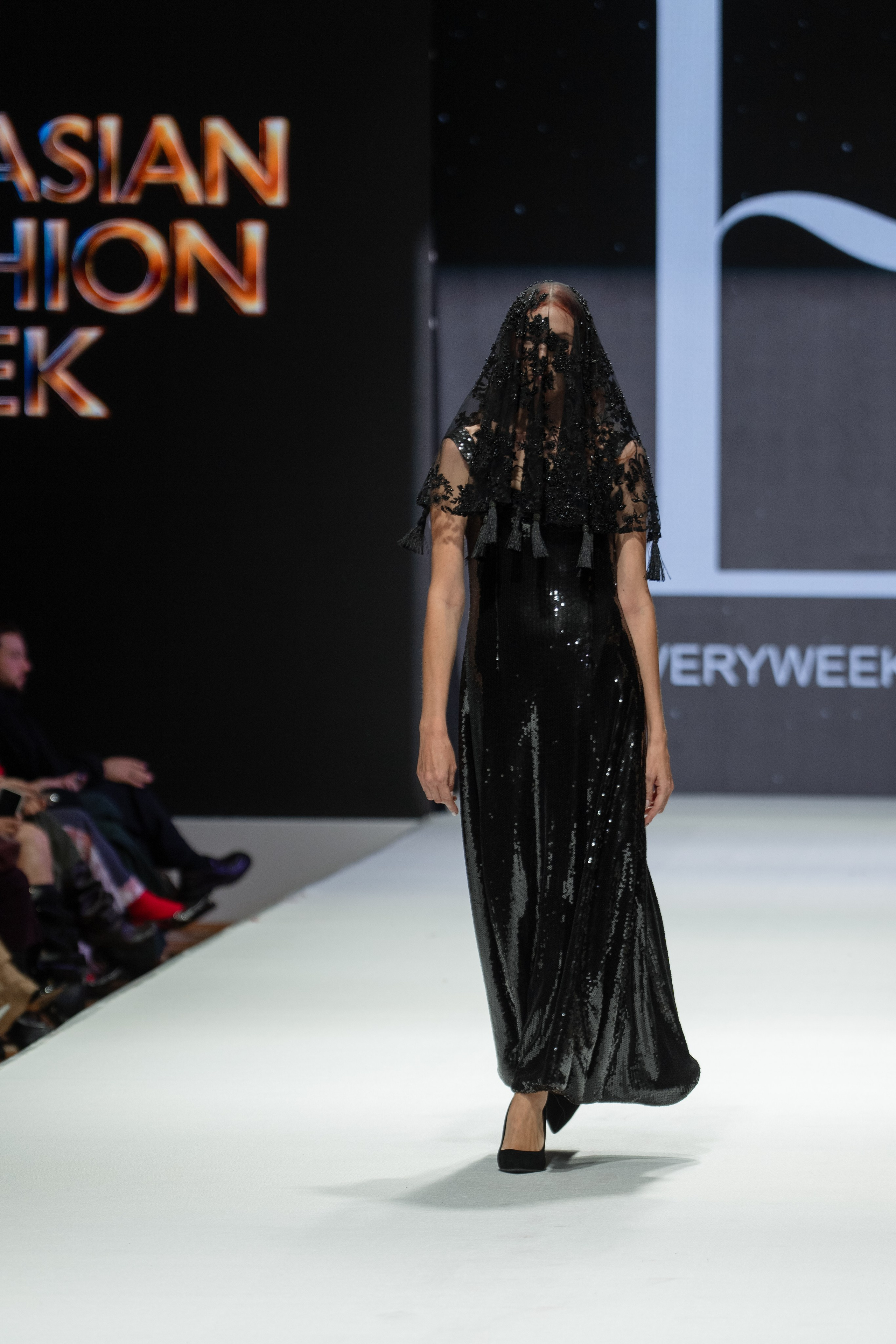 Every Week Outfit. Сайт Алматинского НЮ АРТ, будуар и фэшн фотографа Дениса Карпенко