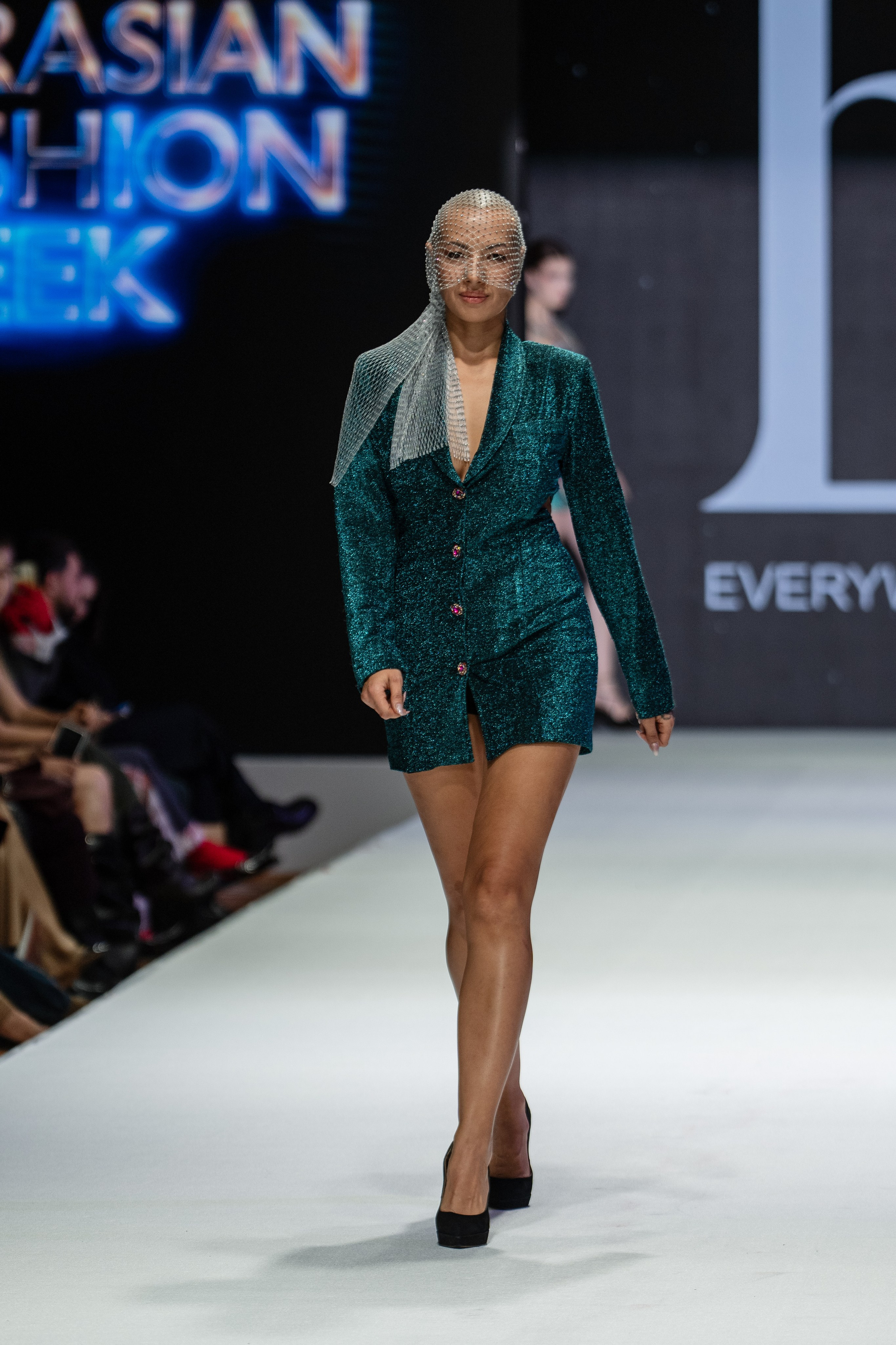 Every Week Outfit. Сайт Алматинского НЮ АРТ, будуар и фэшн фотографа Дениса Карпенко