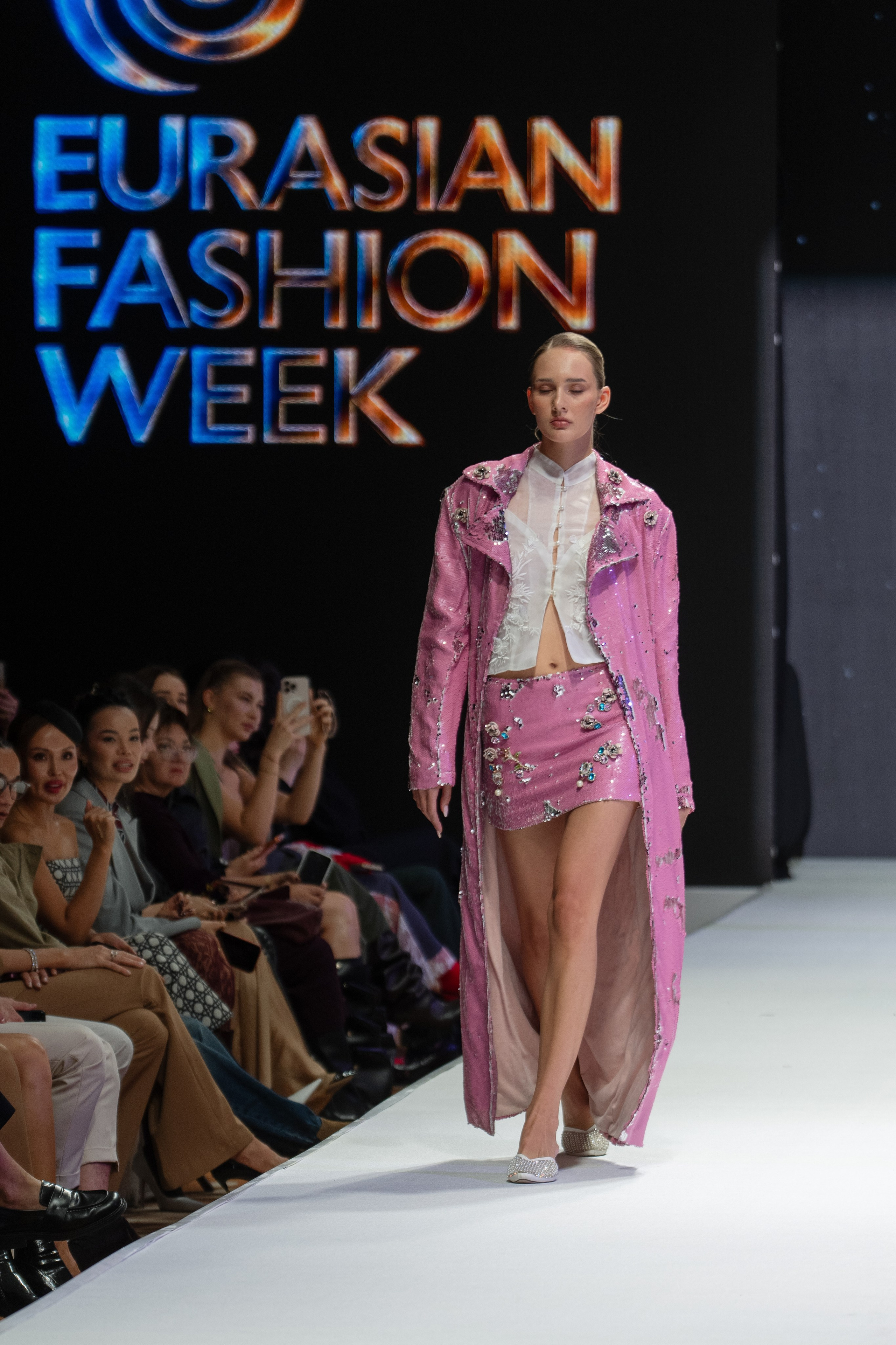 Every Week Outfit. Сайт Алматинского НЮ АРТ, будуар и фэшн фотографа Дениса Карпенко