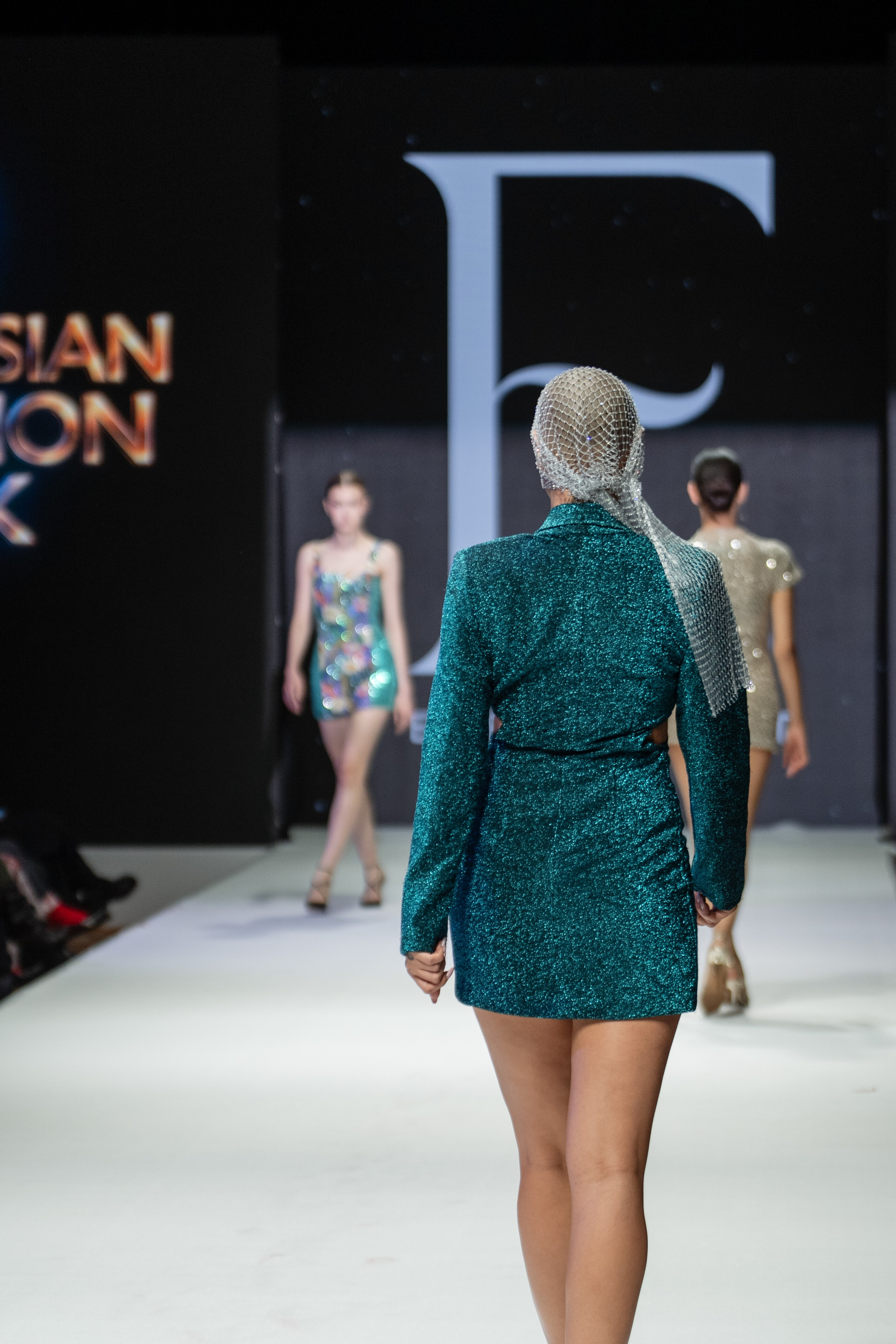 Every Week Outfit. Сайт Алматинского НЮ АРТ, будуар и фэшн фотографа Дениса Карпенко