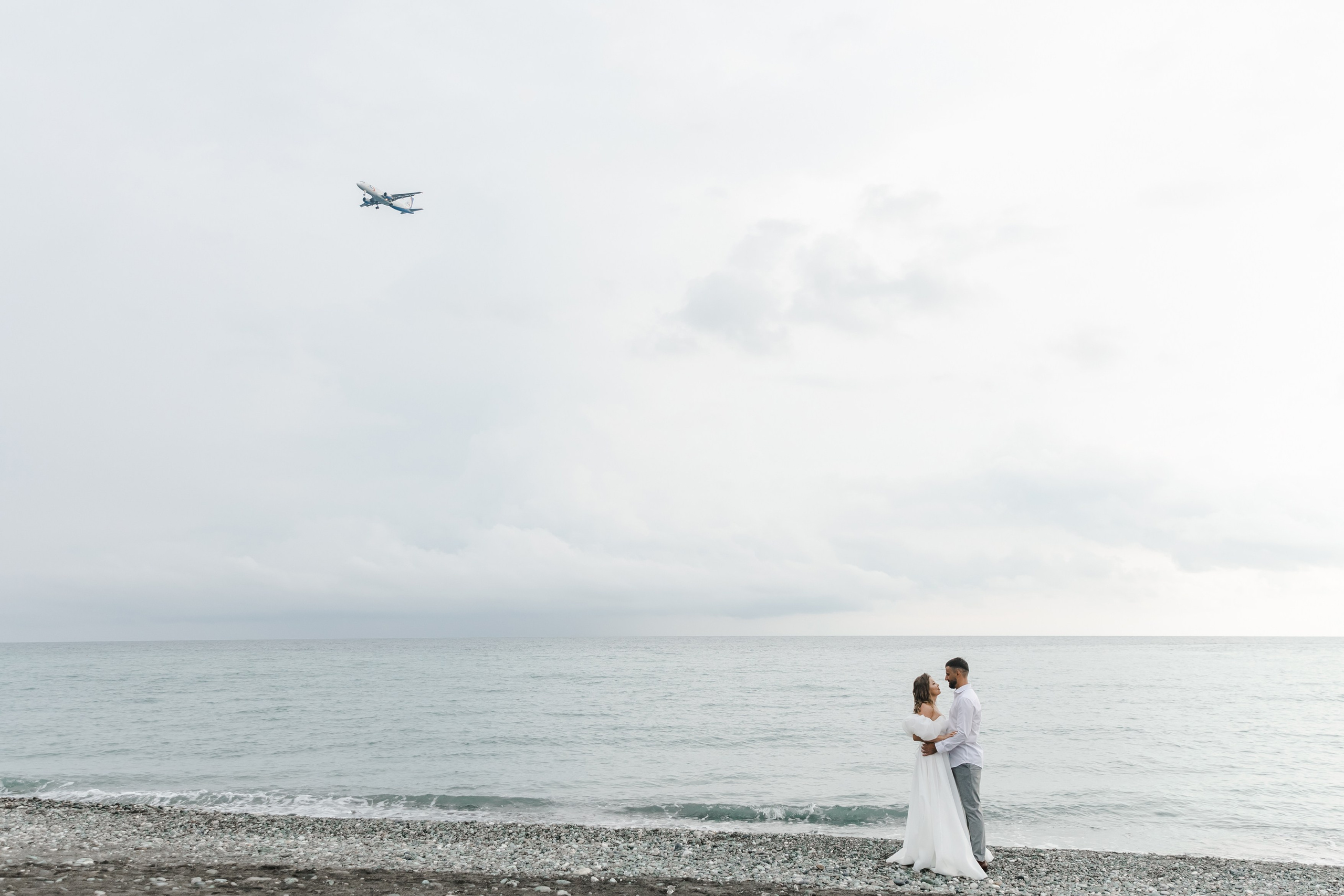 Фотограф Адлер. Идеальная фотосессия на фоне моря. Свадебный фотограф в Абхазии, Сухум, Гагра, Сочи