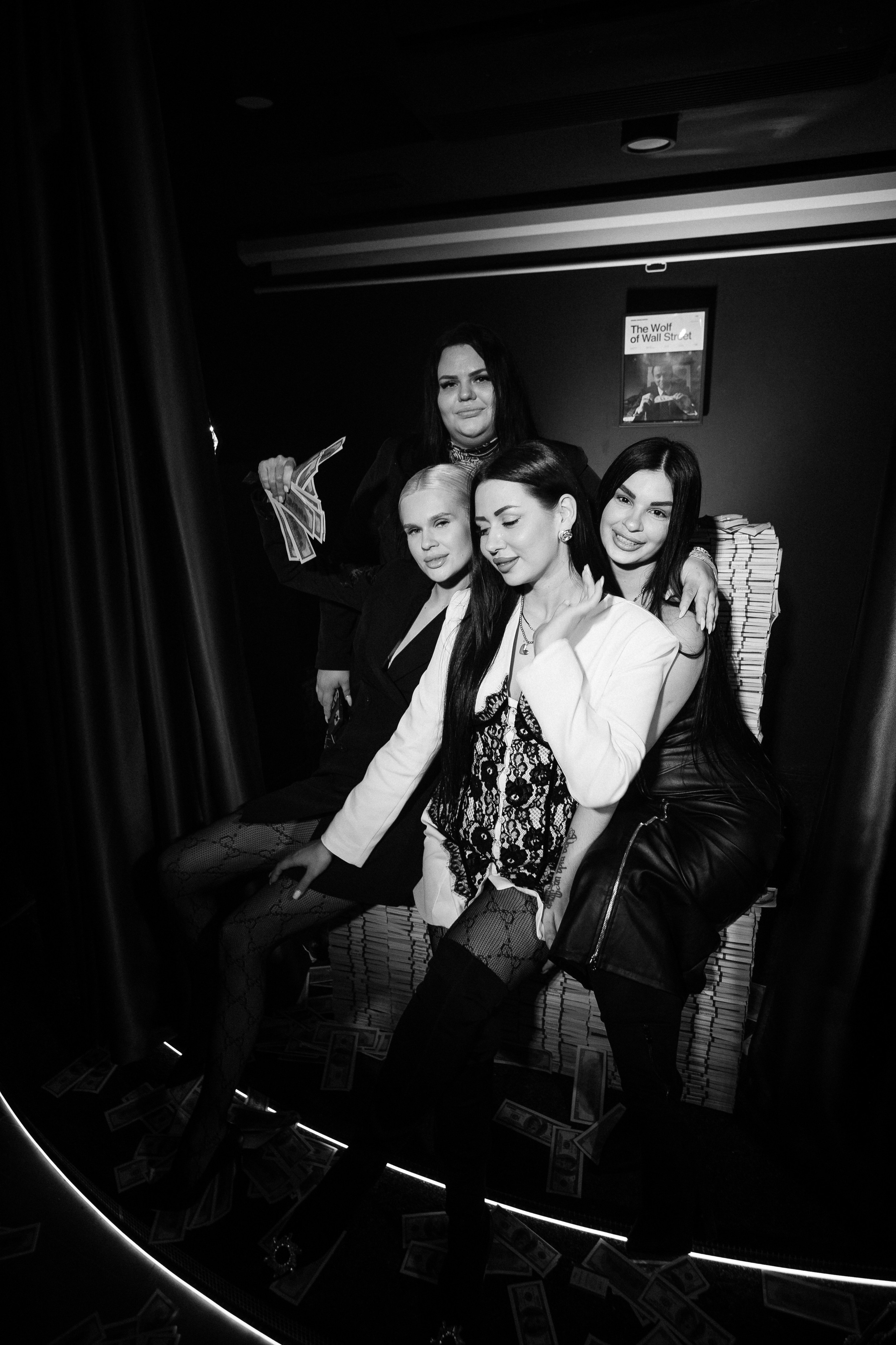 LA FAMIGLIA — SOLOVI — 1 YEAR. СВОИ. ФОТООТЧЕТЫ-СОБЫТИЯ-МЕСТА