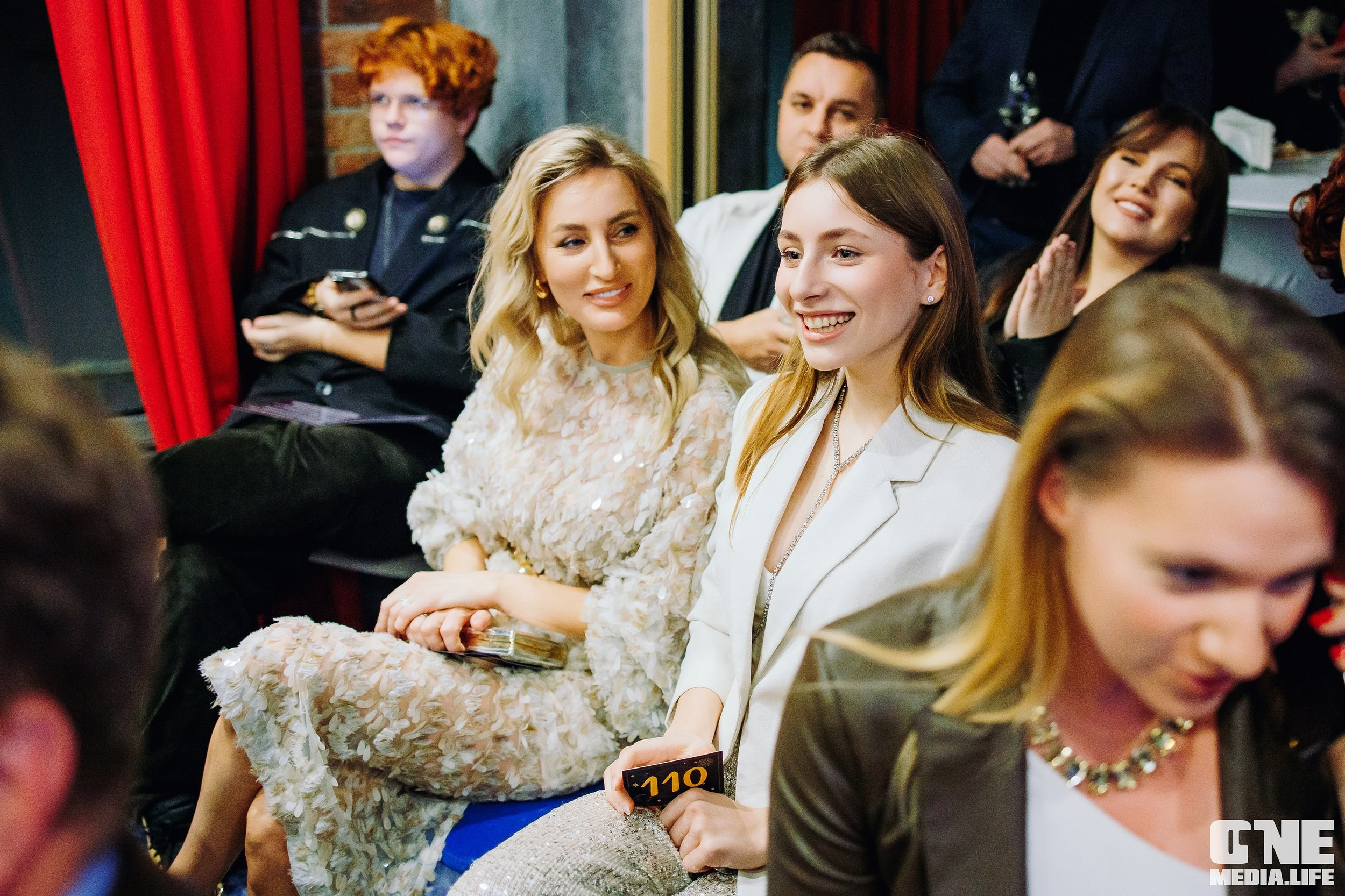 Новогодний Огонёк от Верю в Чудо. One Media Life: фоторепортажи, фотоотчеты с мероприятий и заведений