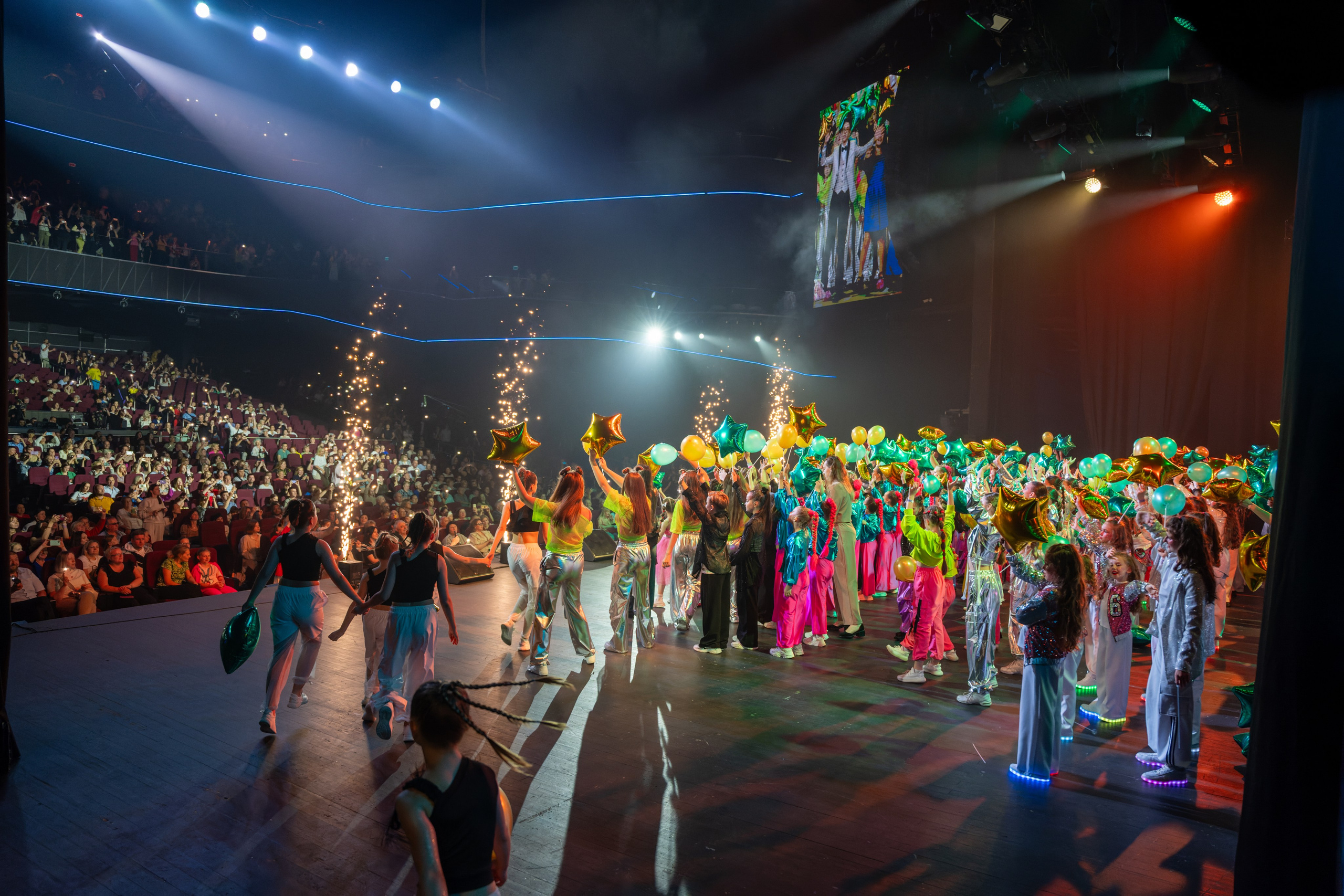 Фотосъёмка на гала-концерт, конкурсы, выступления, отчётные концерты и эвент-мероприятия. «Студия DRONAVT`s» — видеосъёмка и фотография г. Москва