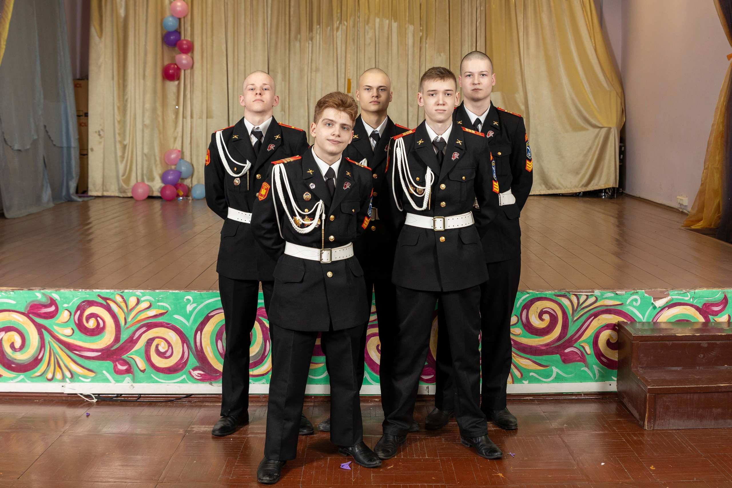 Кадеты 9 класс. Школьный и детсадовский фотограф Москва. Детский фотограф