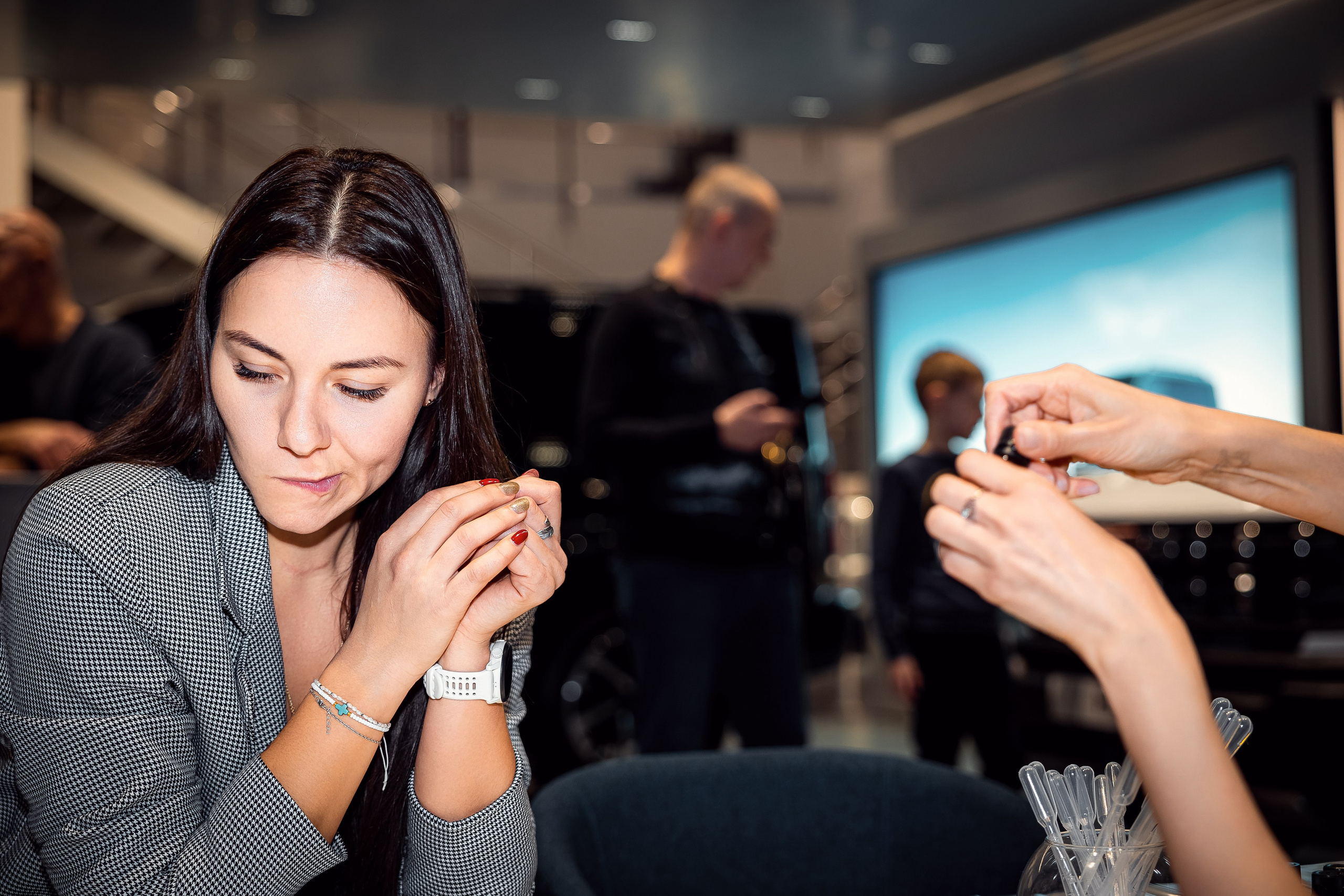 ✨ Культ потребления: как нас заставляют бесконечно покупать ✨