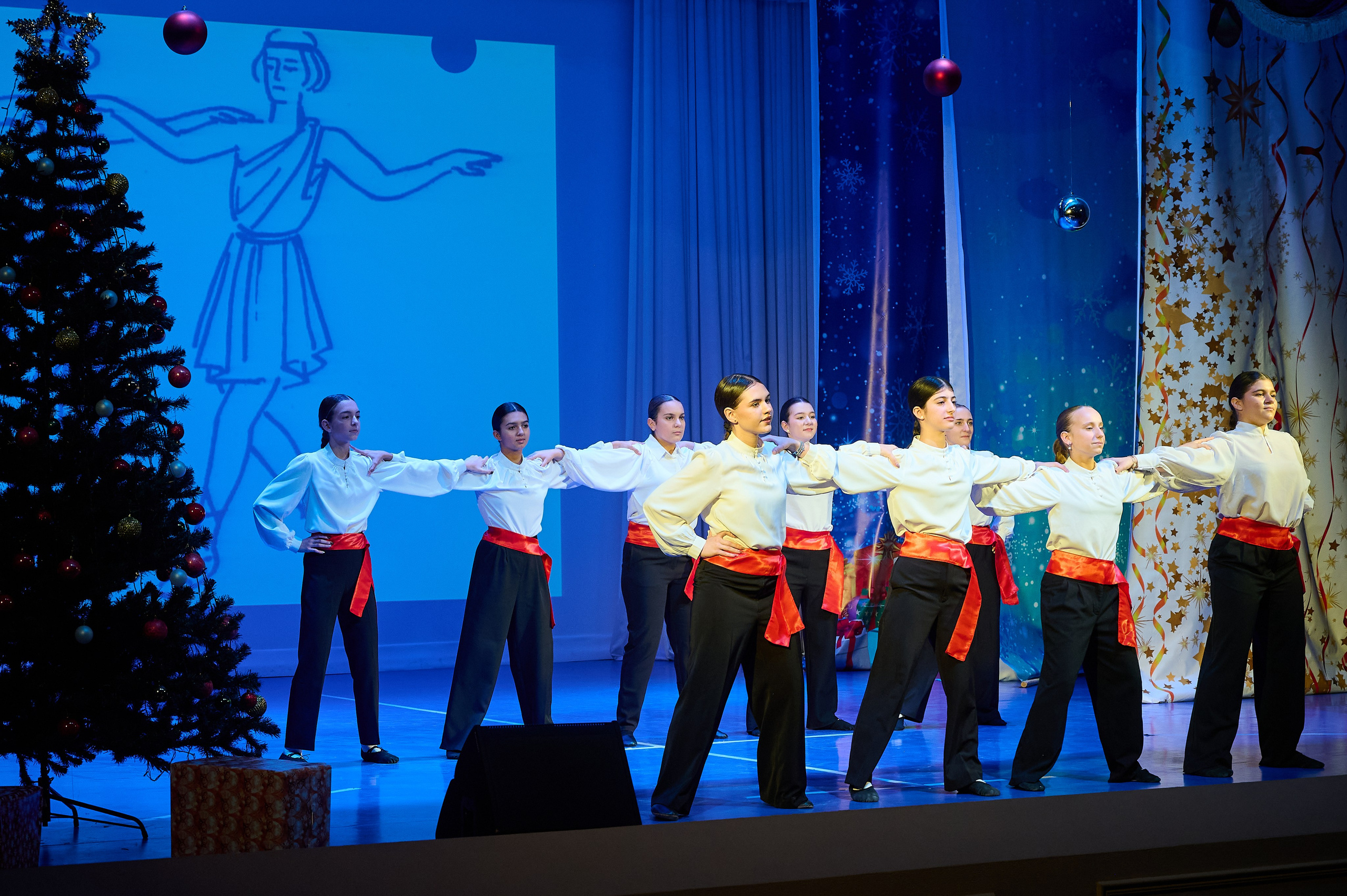 Коцерт НГ В ДК Марьина Роща. Жизнь курорта Кабардинка в фотографиях