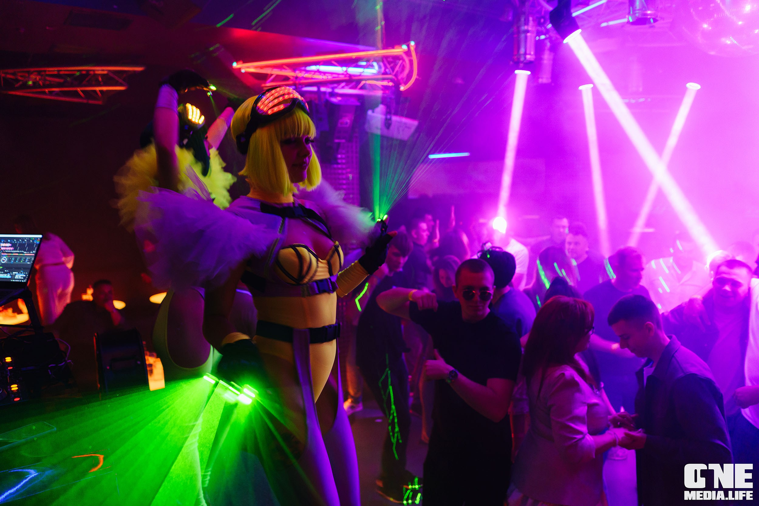 Фоторепортаж из РК Планета. One Media Life: фоторепортажи, фотоотчеты с мероприятий и заведений