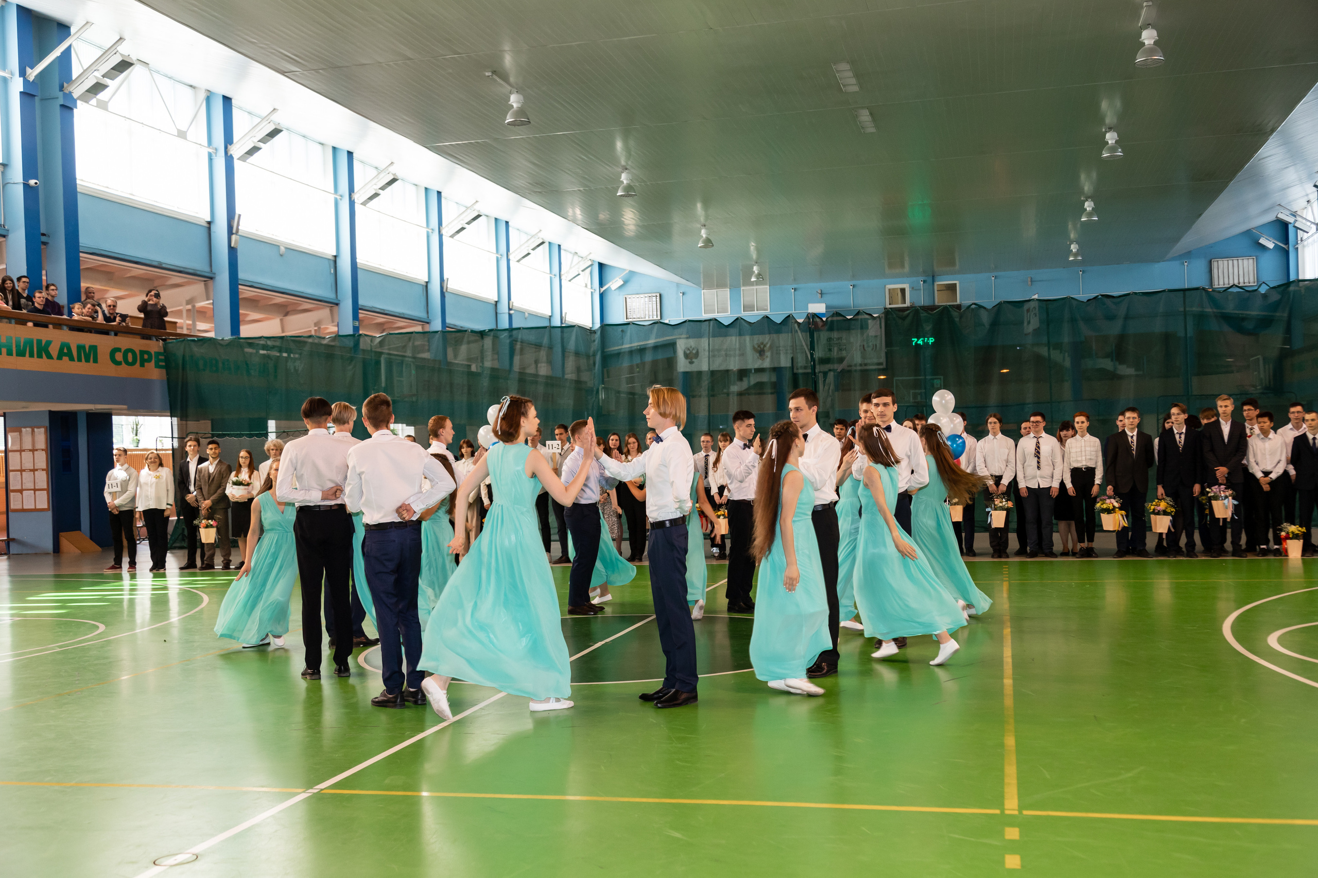 Выпускной. Выпускные альбомы — заказать альбом на выпускной в Новосибирске