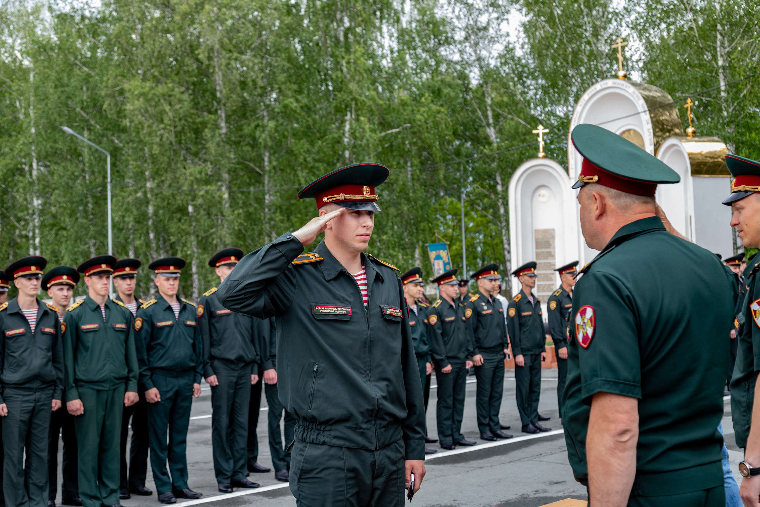 Выпускной. Выпускные альбомы — заказать альбом на выпускной в Новосибирске