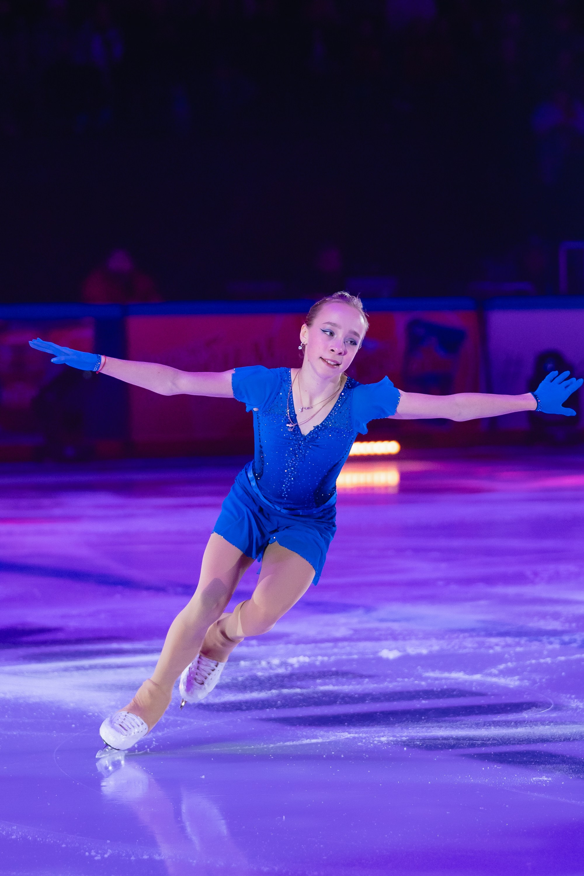 Шоу «Чемпионы на льду» в Новосибирске. Воробьева Ксения — Спортивный и танцевальный фотограф Новосибирск