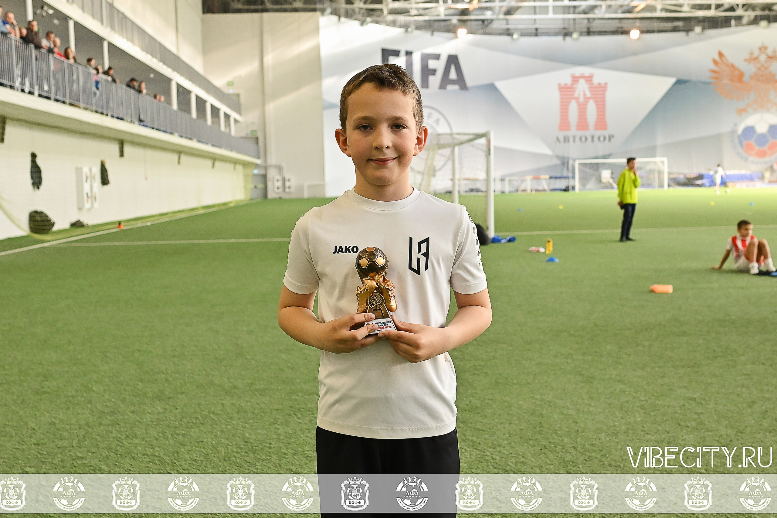 КУБОК БАЛТИЙСКОЙ ЛИГИ ПО МИНИ-ФУТБОЛУ U9 ЗЛ. VIBECITY.RU Вайб Сити Ру Фоторепортажи Фотоотчеты Калининград