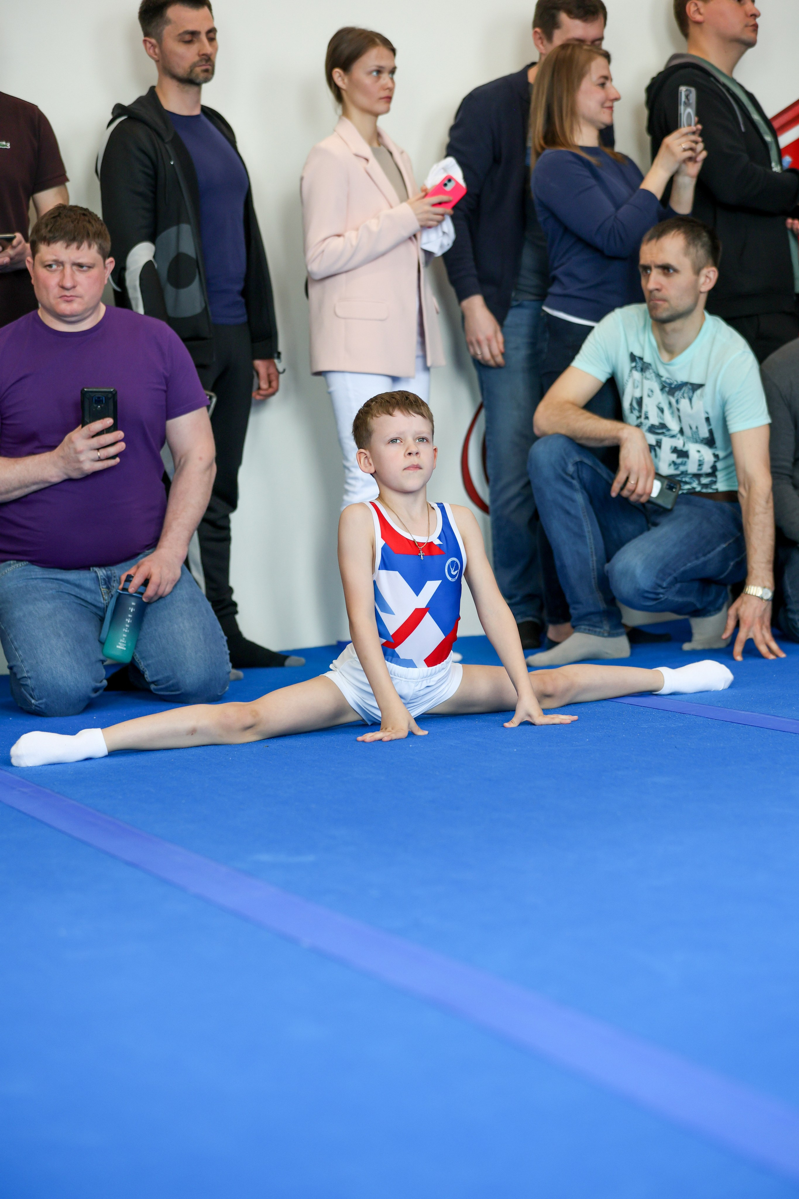 Спортивная гимнастика в школе Турнен. Фотограф в Москве портреты | репортажи | спорт