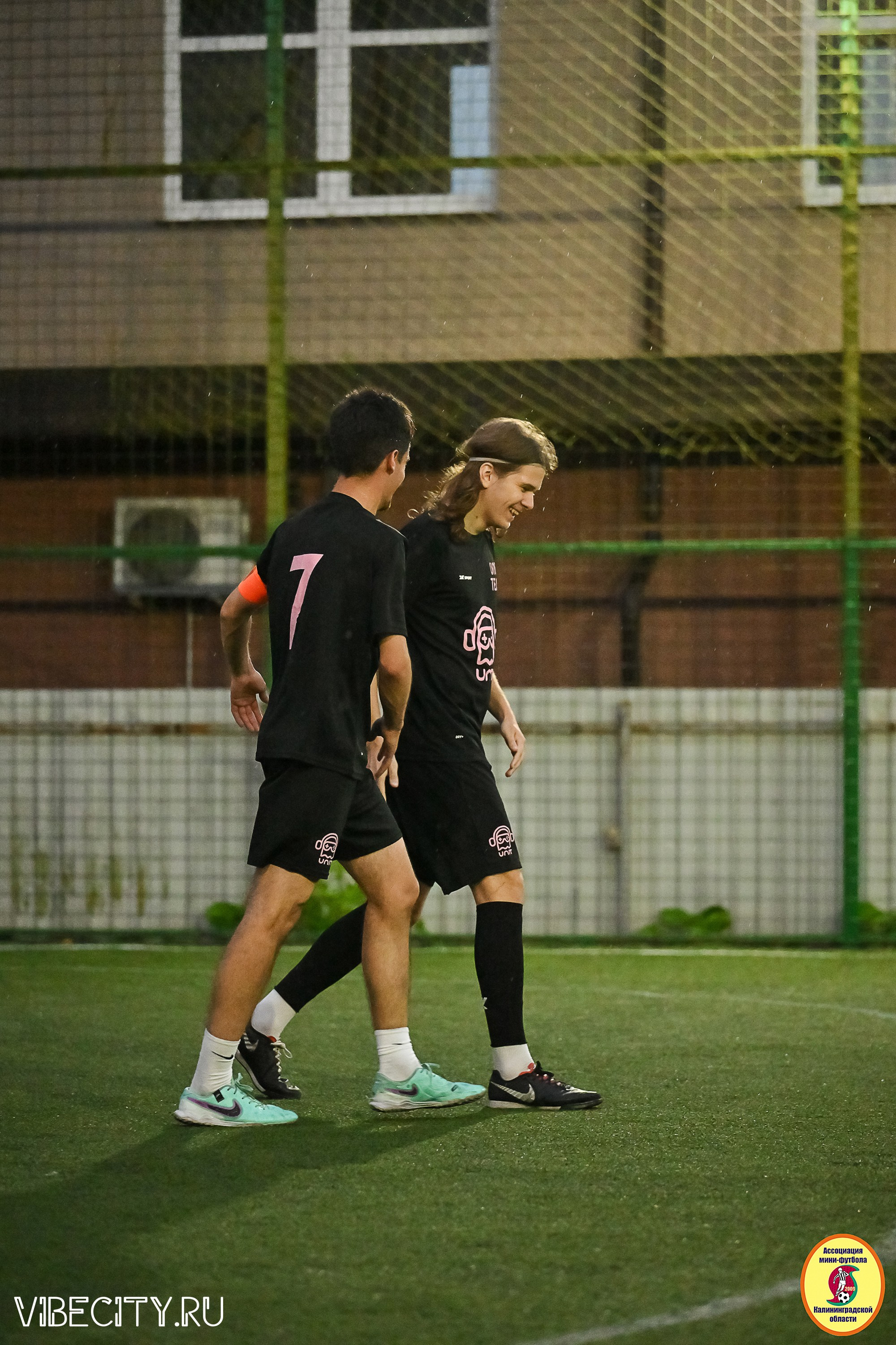 ИГРЫ МИНИ-ФУТБОЛЬНОЙ И КОРПОРАТИВНОЙ ЛИГИ. VIBECITY.RU Вайб Сити Ру Фоторепортажи Фотоотчеты Калининград