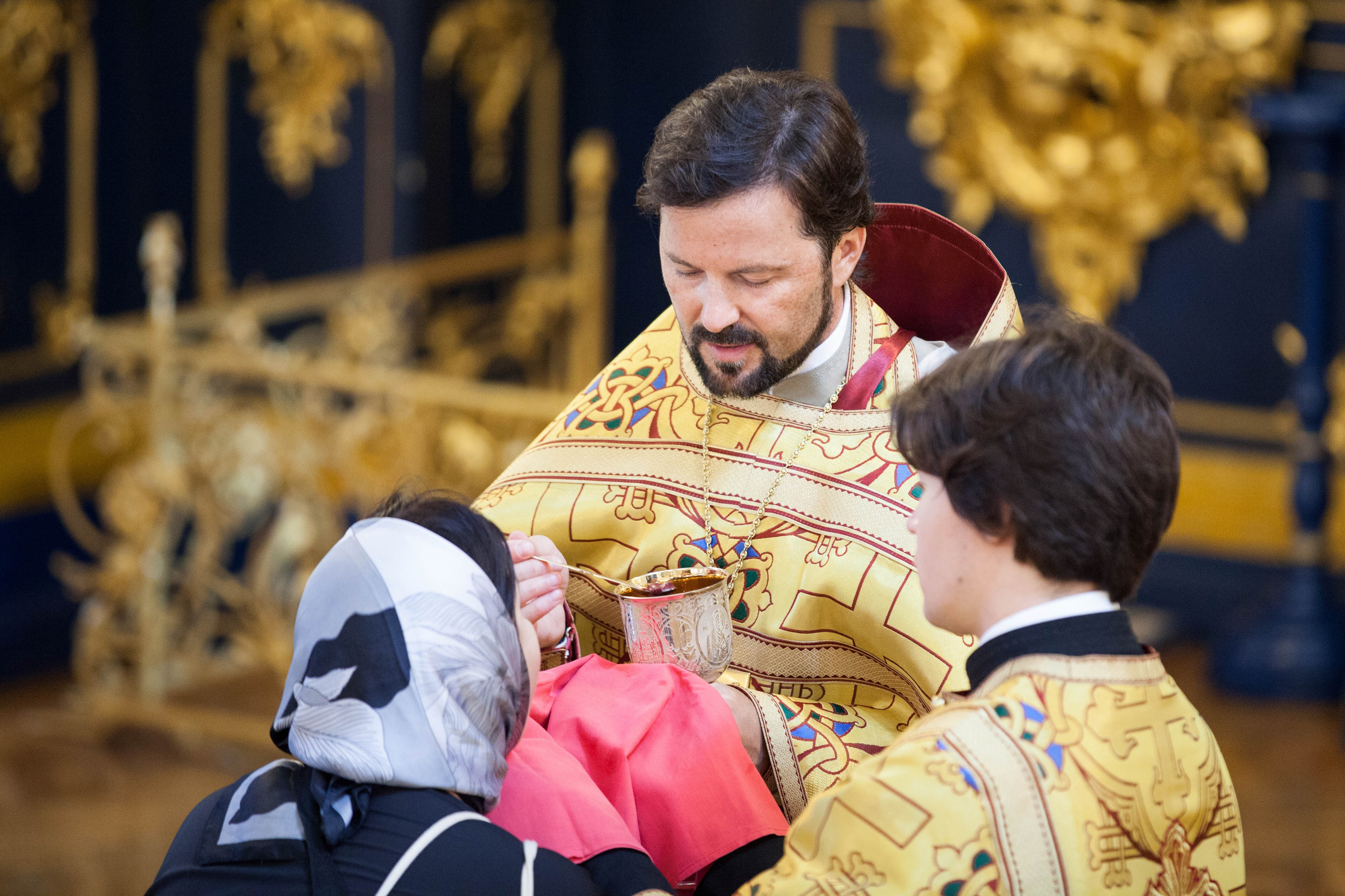 МИТРОПОЛИТ ВАРСОНОФИЙ СОВЕРШИЛ БОЖЕСТВЕННУЮ ЛИТУРГИЮ В НИКОЛО-БОГОЯВЛЕНСКОМ СОБОРЕ. НИКОЛО-БОГОЯВЛЕНСКИЙ МОРСКОЙ СОБОР